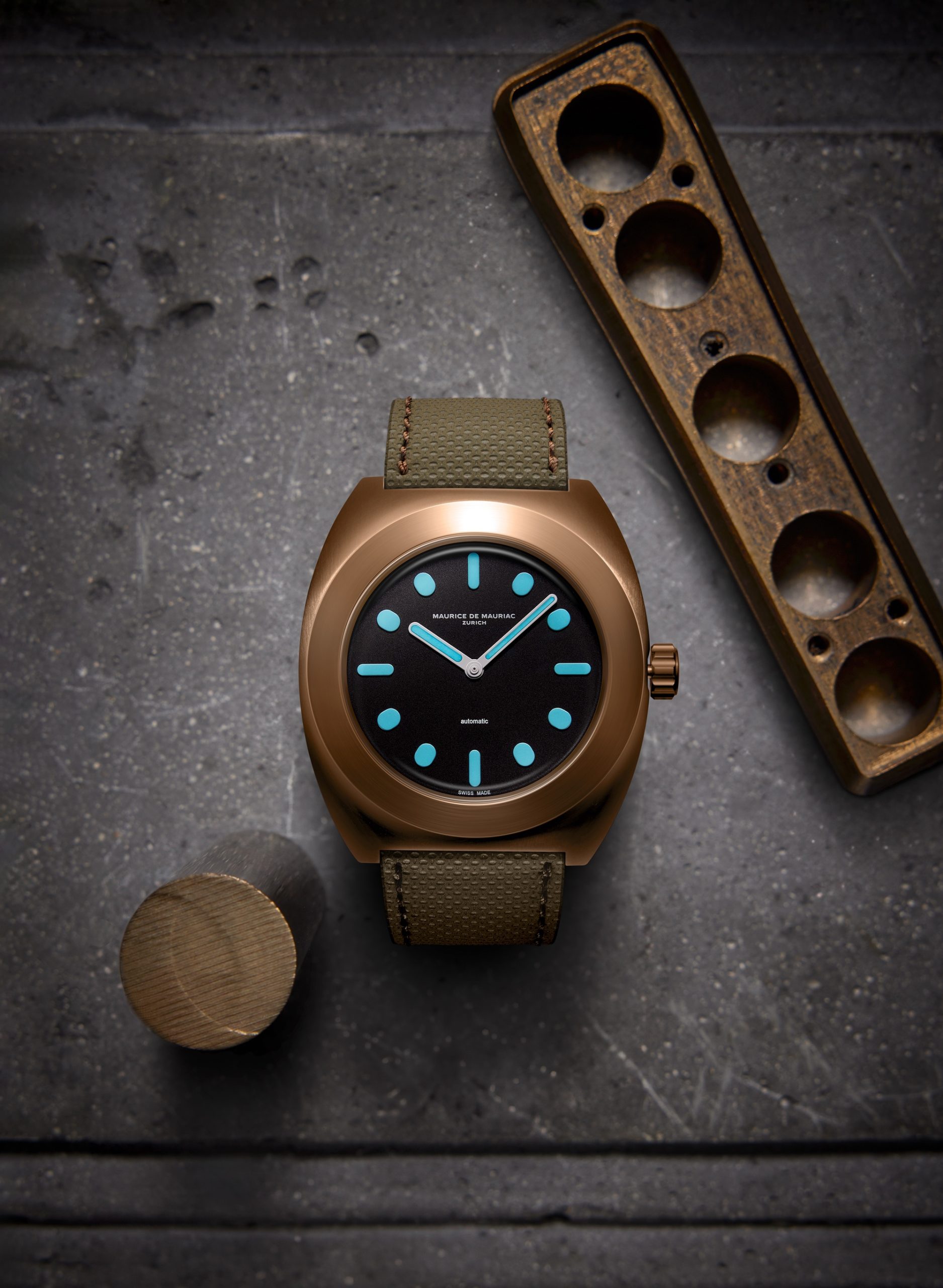 Maurice de Mauriac Pillow Watch Bronze - View 2
