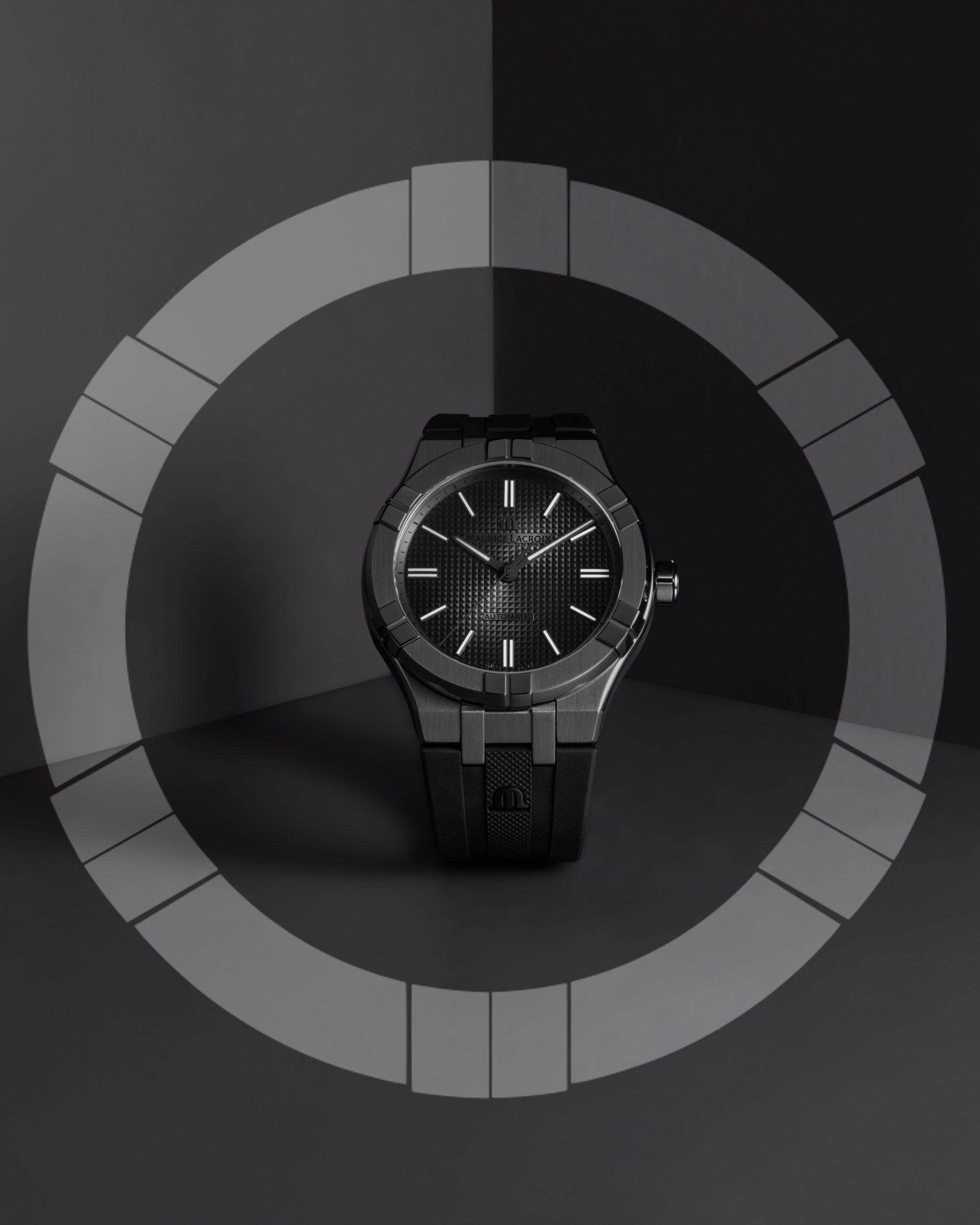 Maurice Lacroix Aikon Automatic 42 Gunmetal PVD Limited Edition - View 3