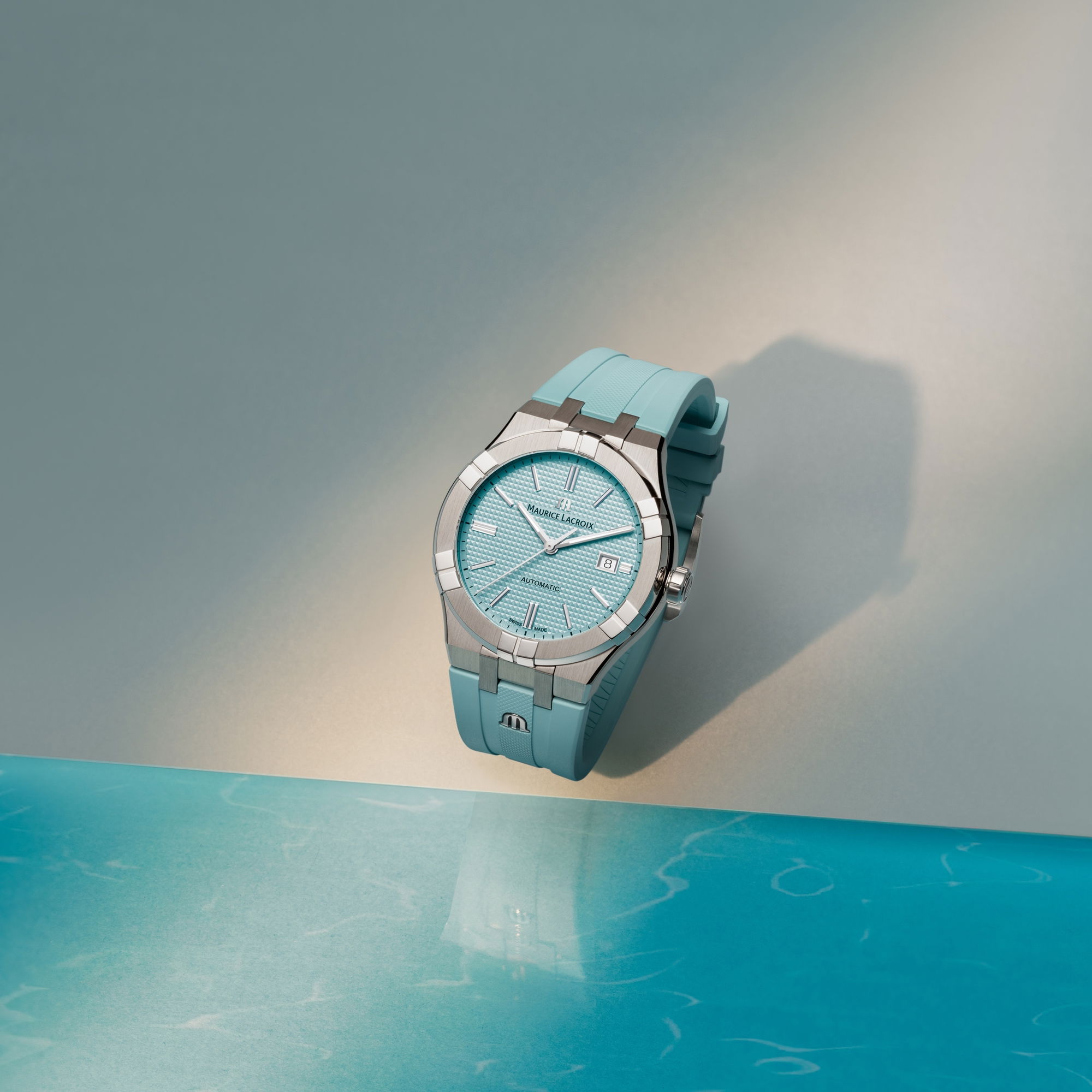 Maurice Lacroix Aikon Automatic Limited Summer Edition 39 - View 3