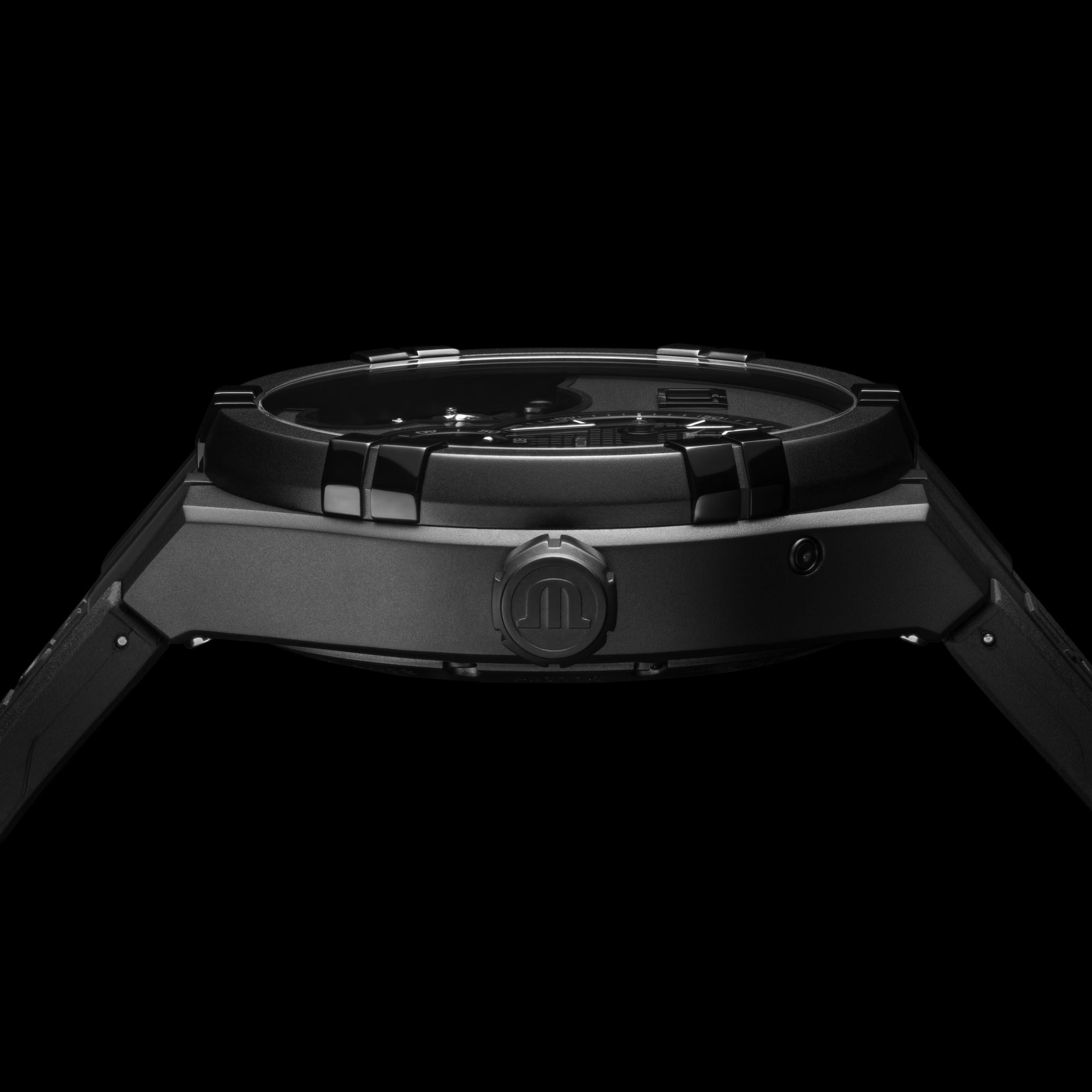 Maurice Lacroix Aikon Master Grand Date Black - View 2