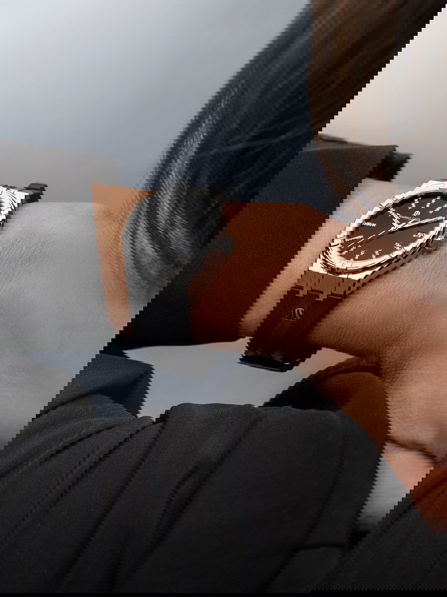 Maurice Lacroix Aikon Quartz Date 35 - View 3