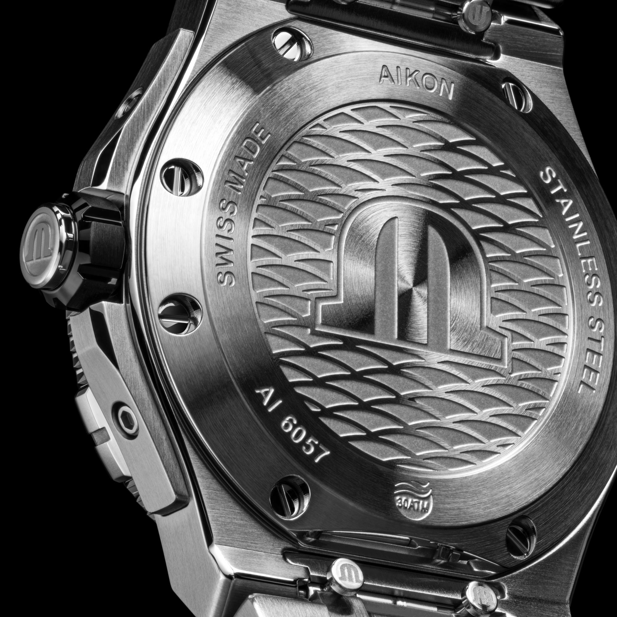 Maurice Lacroix Aikon Automatic Venturer 38 - View 2