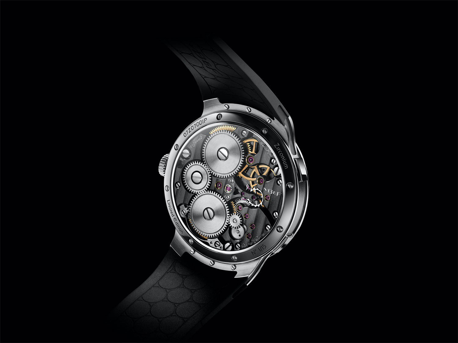 MB&F LM Perpetual EVO - View 3