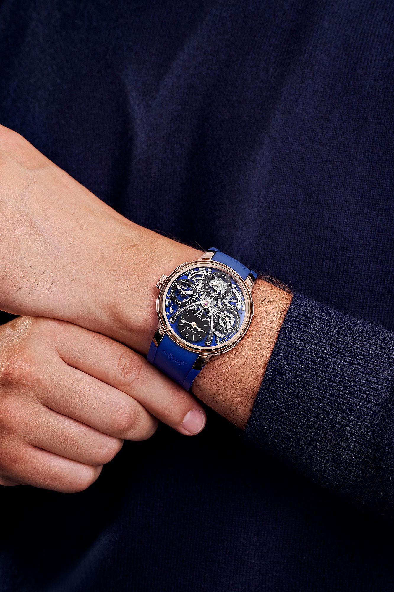 MB&F LM Perpetual EVO Silicon Valley - View 3