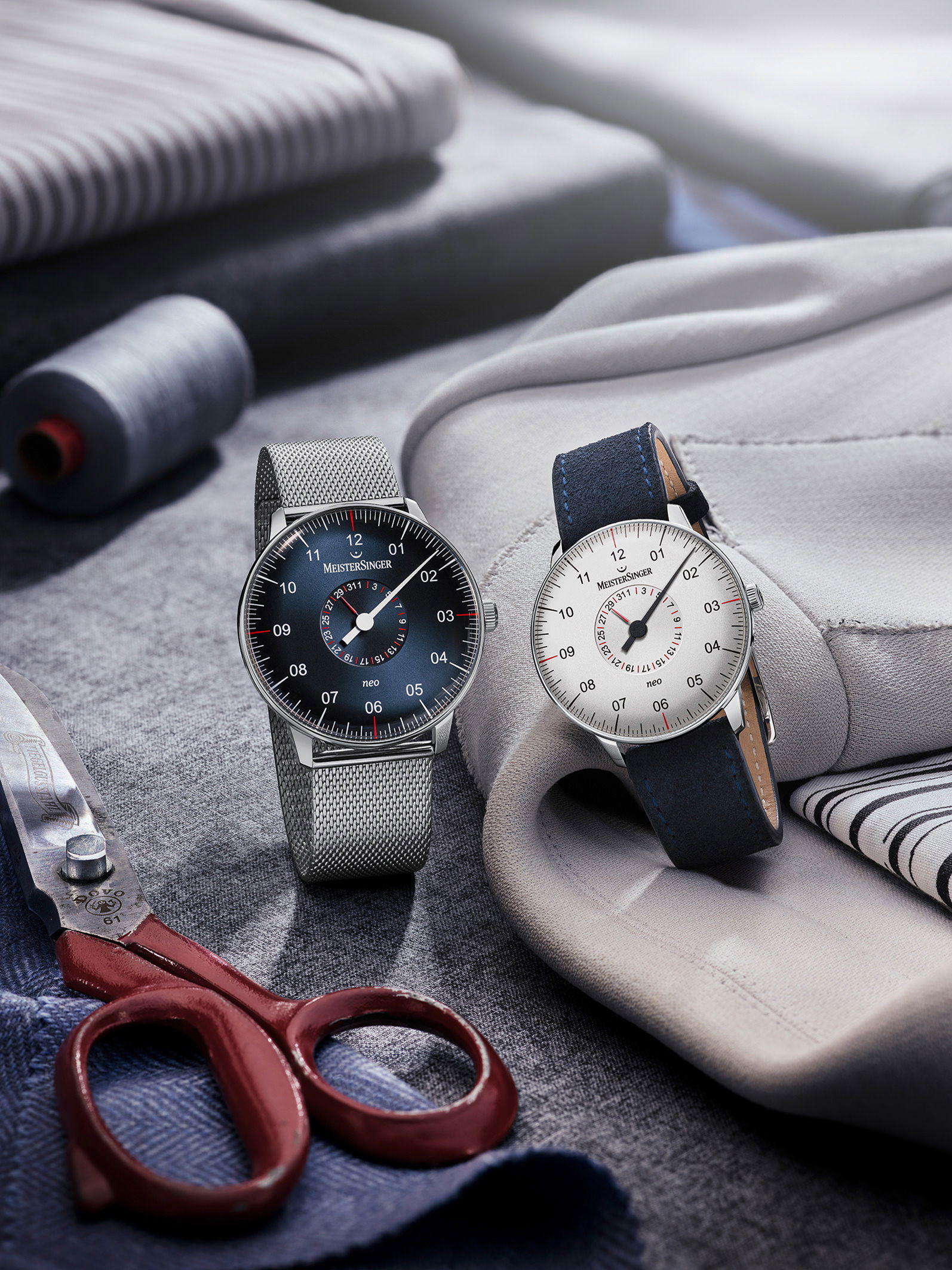 MeisterSinger Neo Pointer Date - View 3