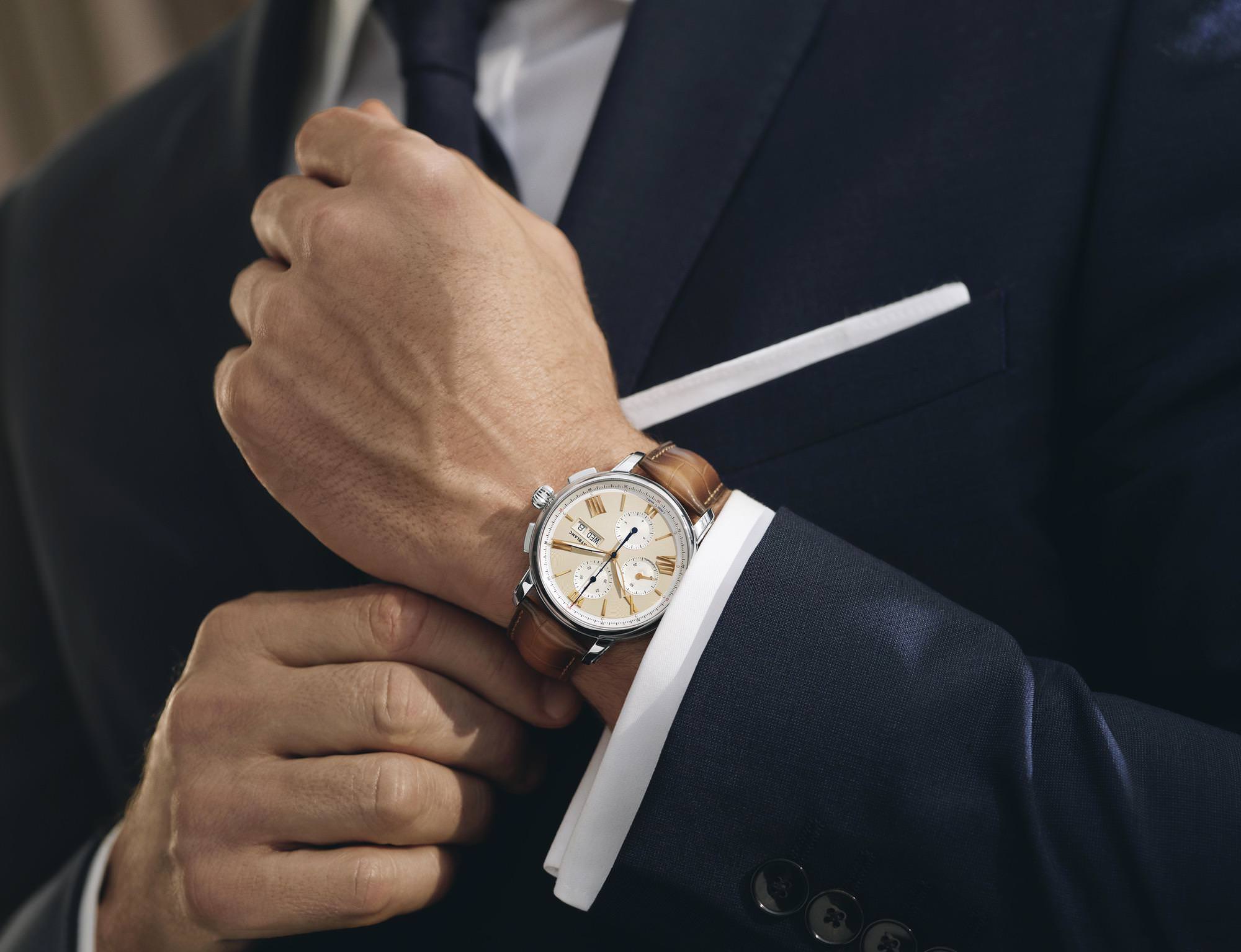 Montblanc Star Legacy Cronograph Day date - View 2