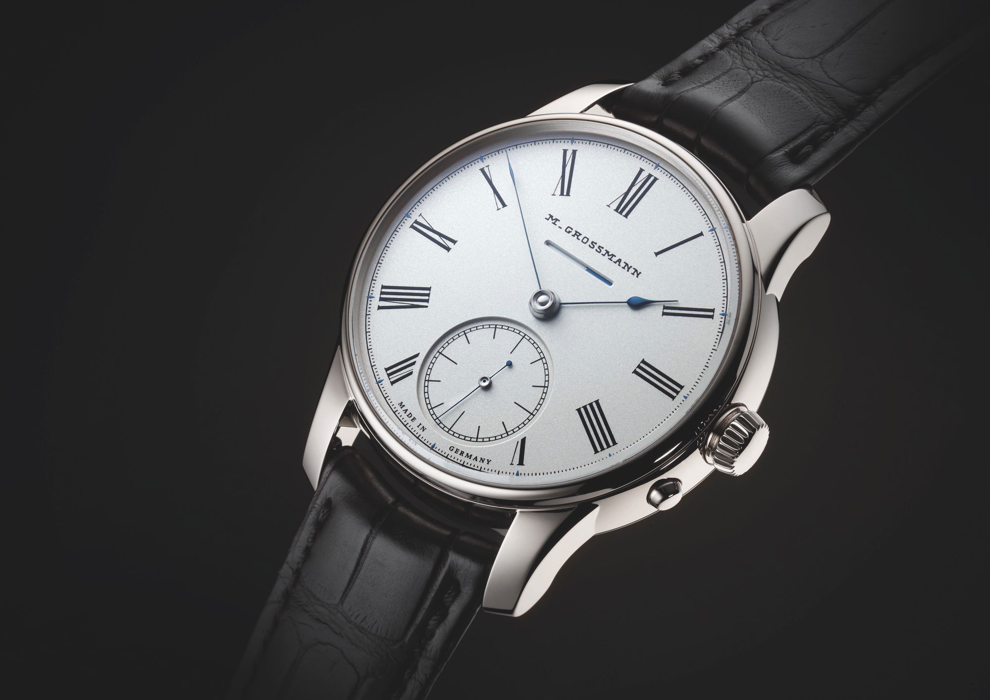 Moritz Grossmann Power Reserve Vintage White Gold - View 2