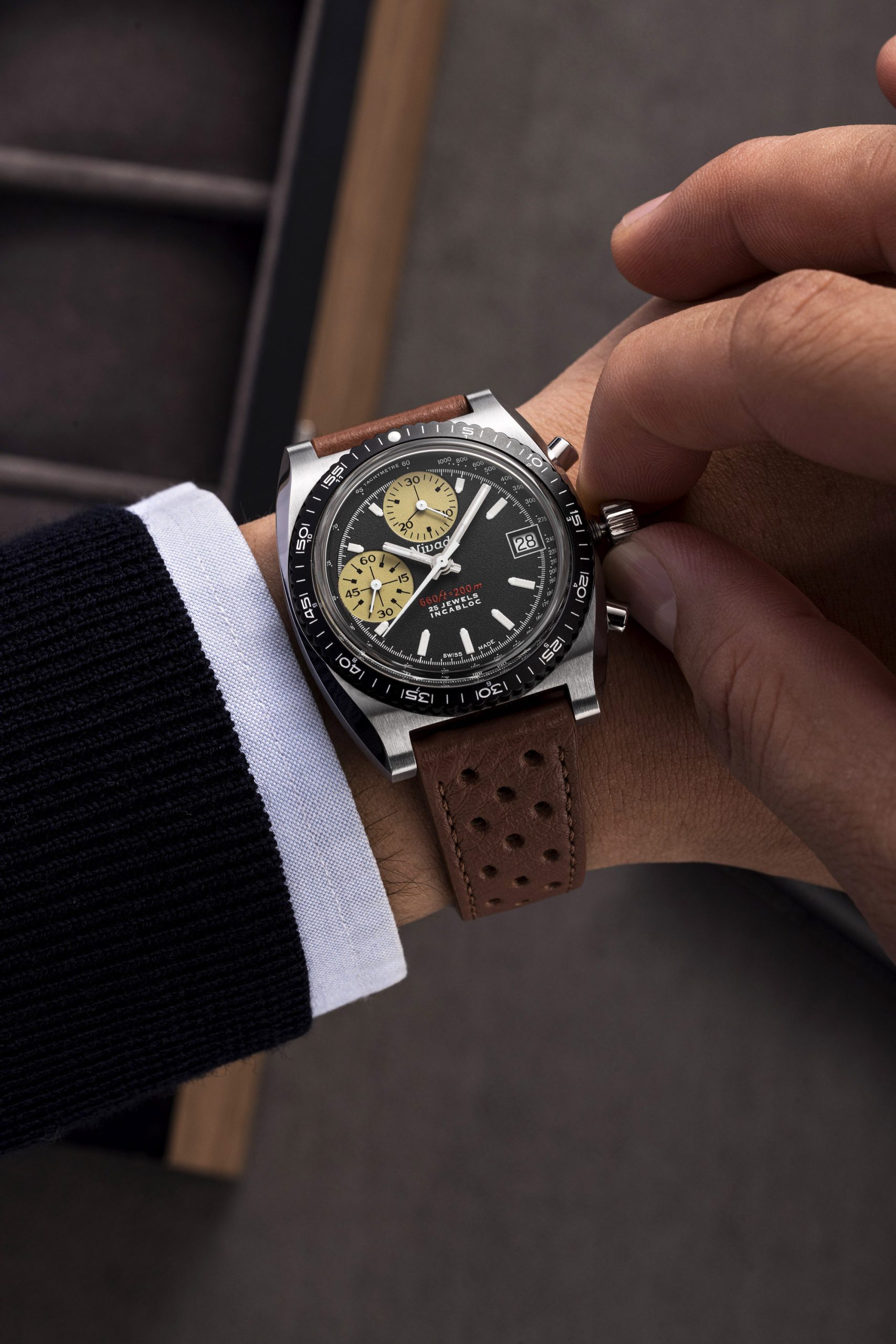 Nivada Grenchen Chronosport White - View 3