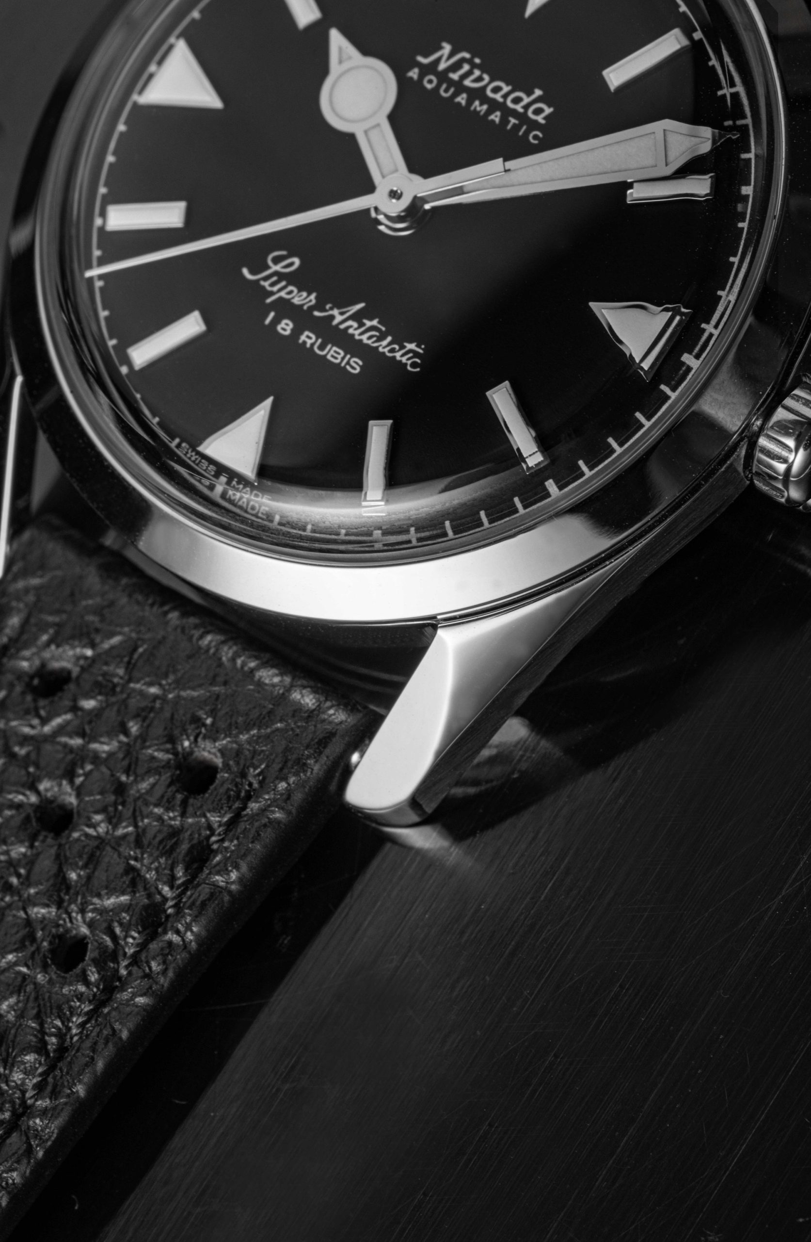 Nivada Grenchen Super Antarctic 35 Black White Luminova - View 3