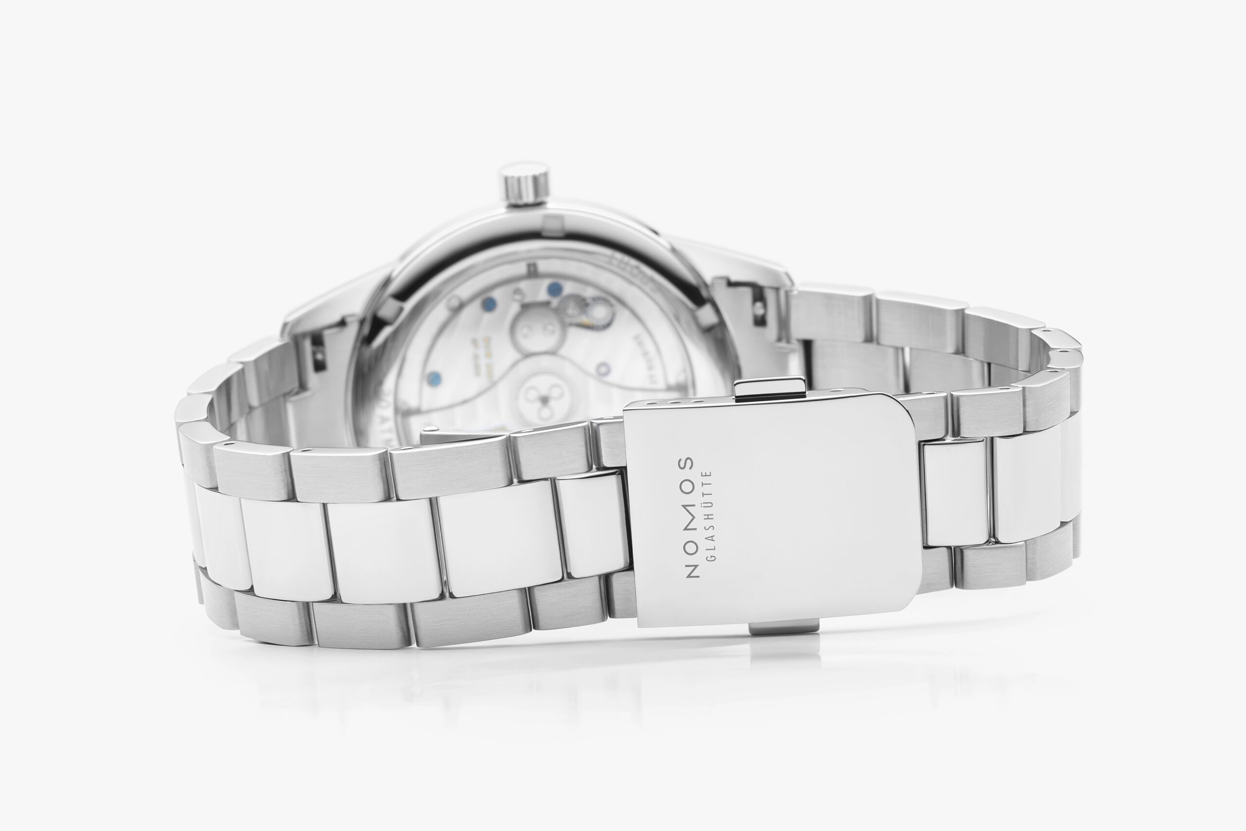Nomos Glashütte Club Sport neomatik 39 smoke - View 3