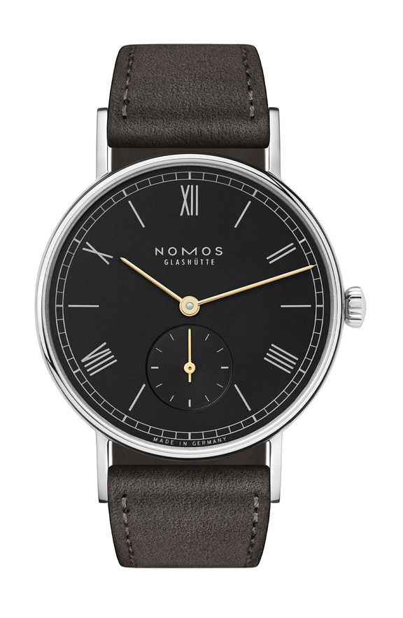 Nomos Glashütte Ludwig 33 noir watch