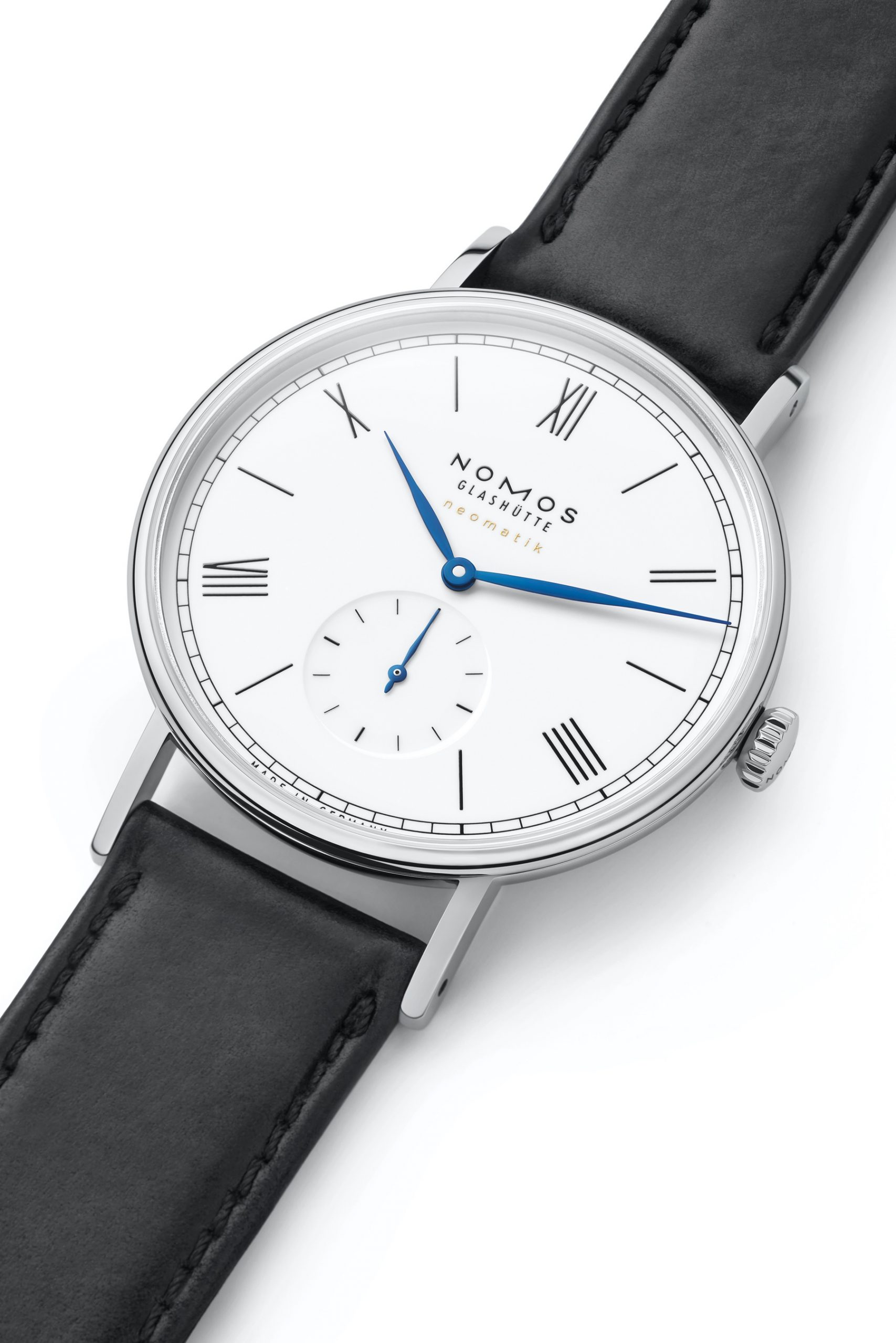 Nomos Glashütte Ludwig neomatik 39 – 175 Years Watchmaking Glashütte - View 2