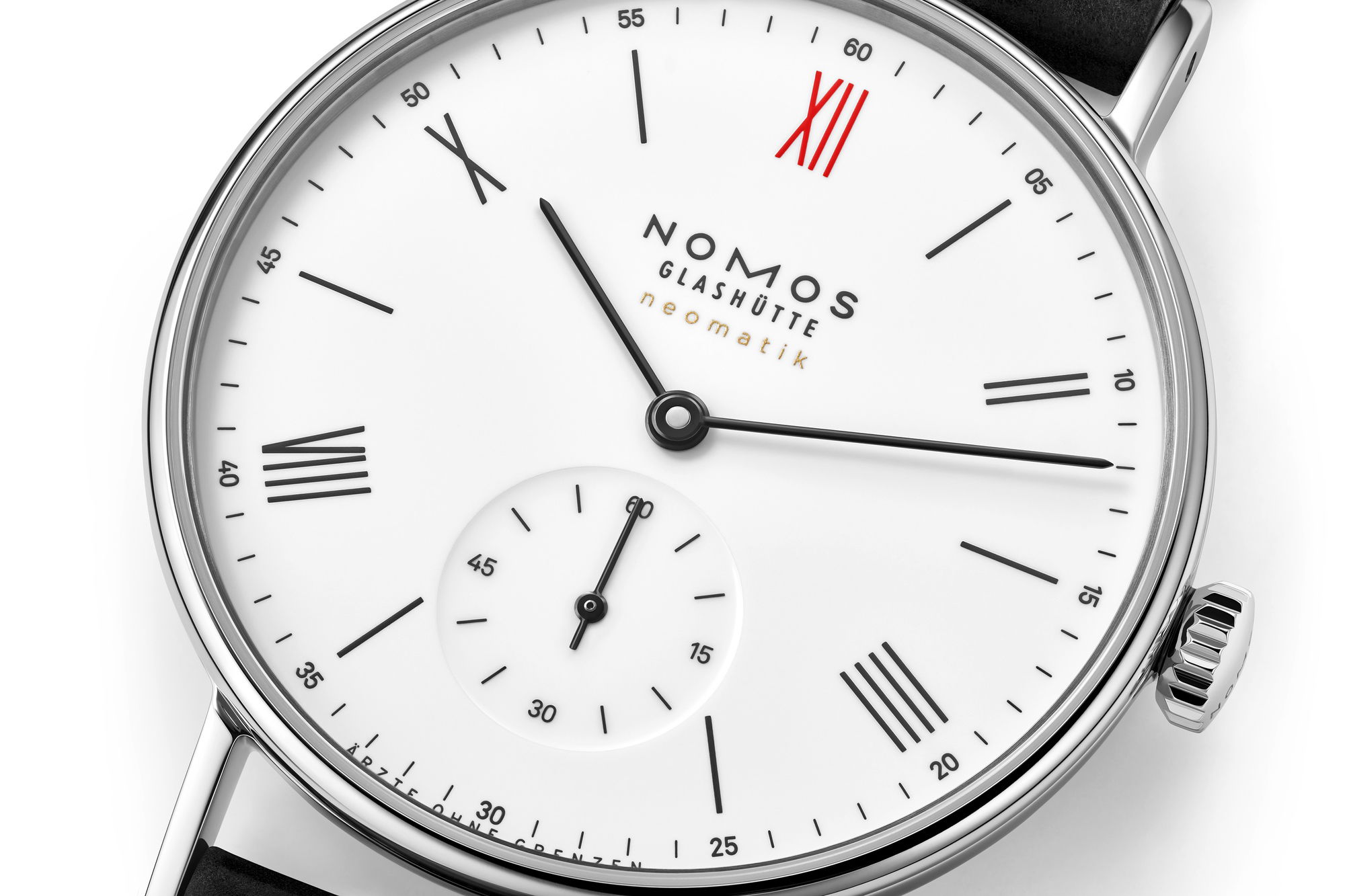 Nomos Glashütte Ludwig neomatik Doctors Without Borders - View 2
