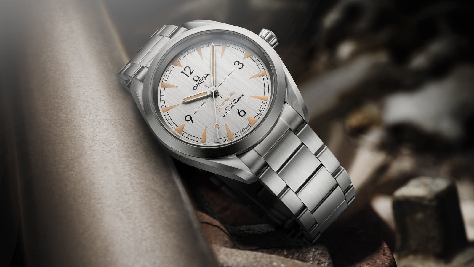 Omega Seamaster - View 3