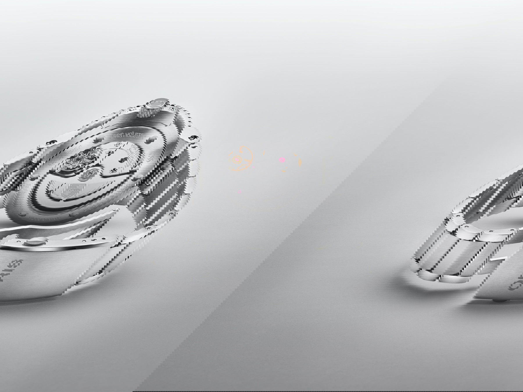 Oris Aquis Date Calibre 400 - View 2