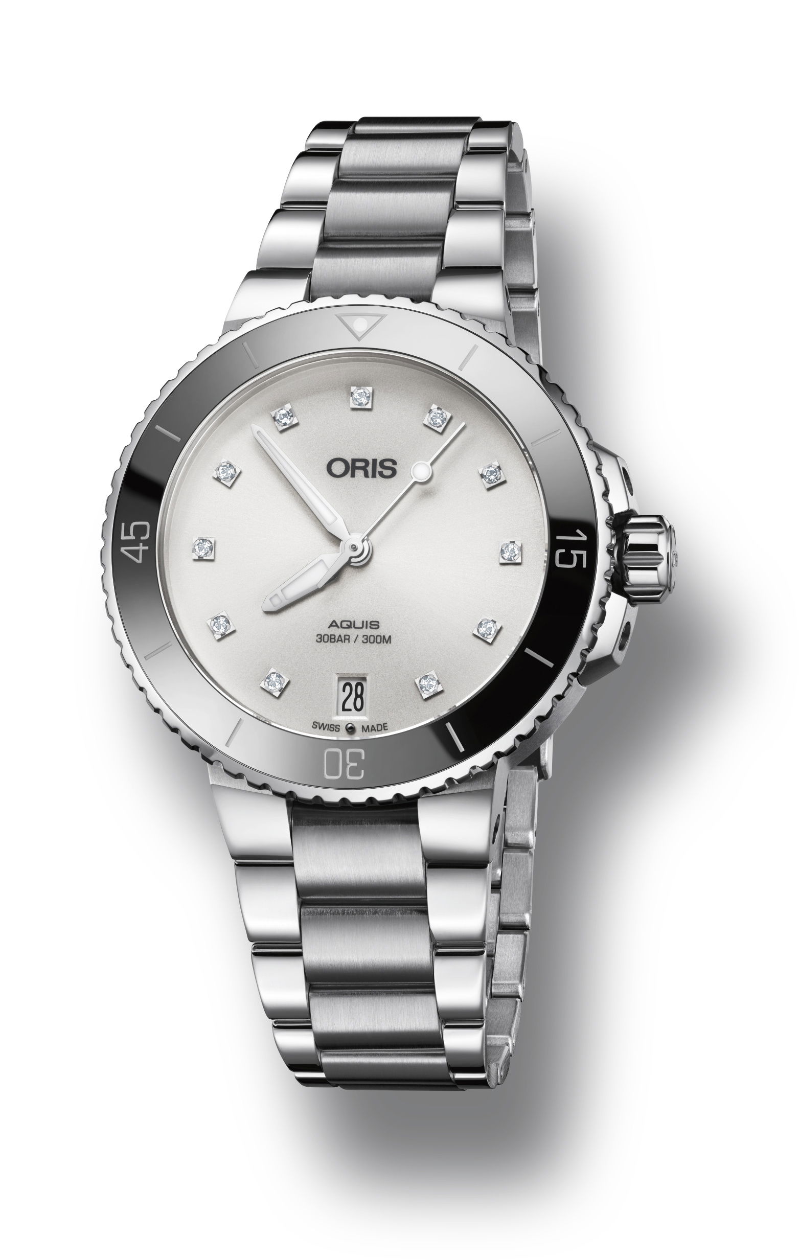 Oris Aquis Date Diamonds watch