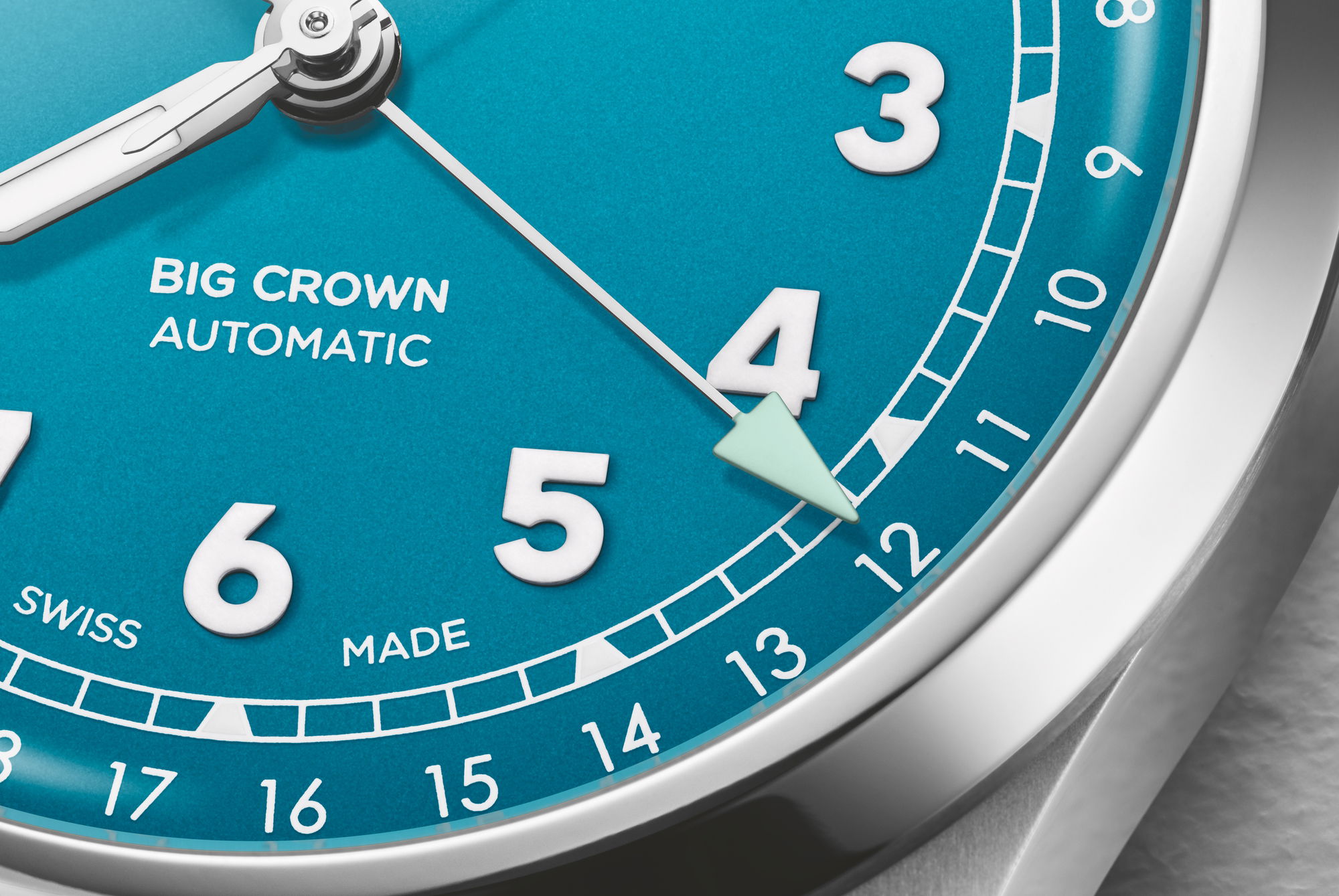 Oris Big Crown Pointer Date - View 3