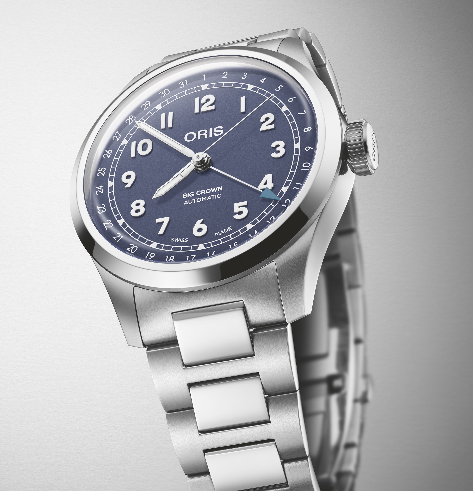 Oris Big Crown Pointer Date - View 3