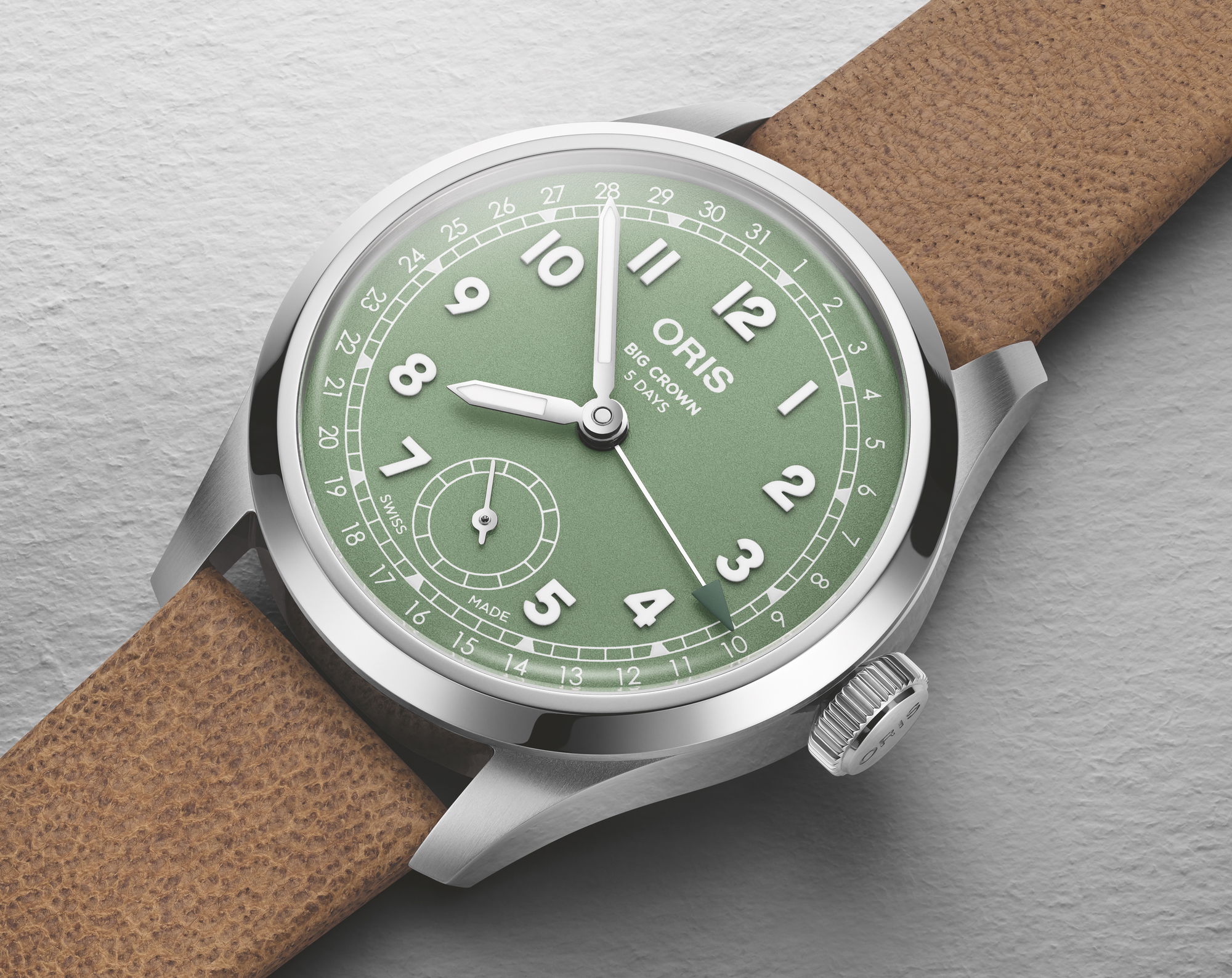 Oris Big Crown Pointer Date Calibre 403 - View 2