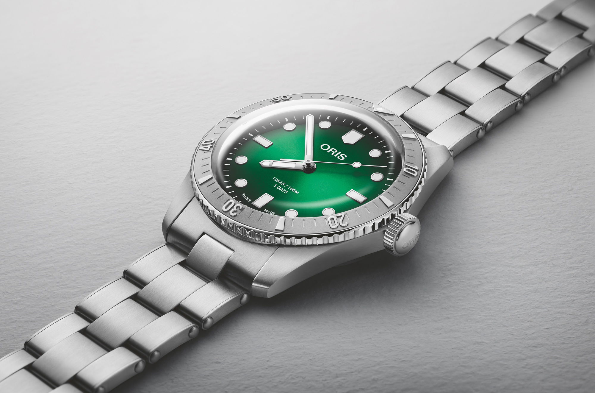 Oris Divers Sixty-Five Calibre 400 - View 2