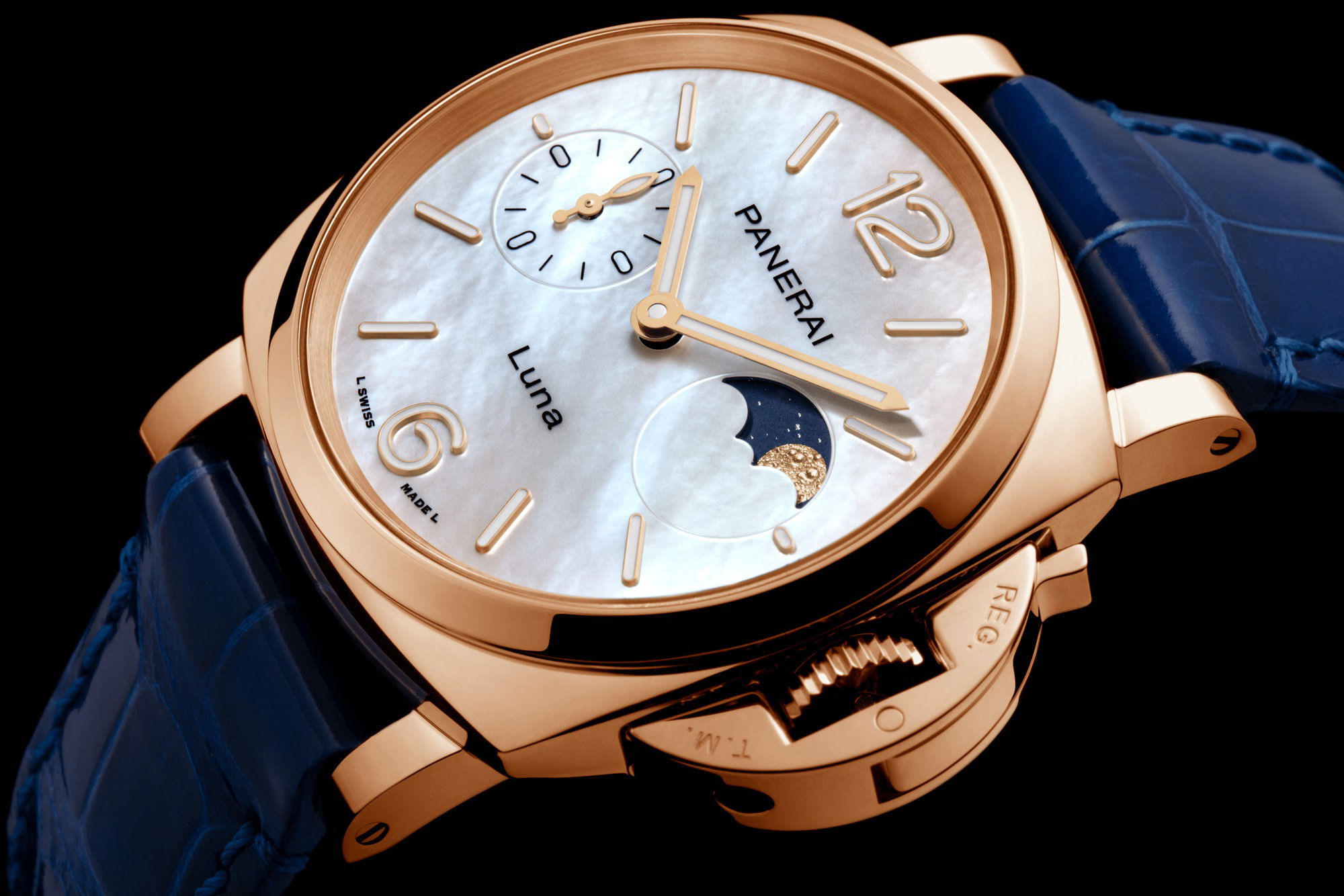 Panerai Luminor Due Luna Goldtech™ - View 3