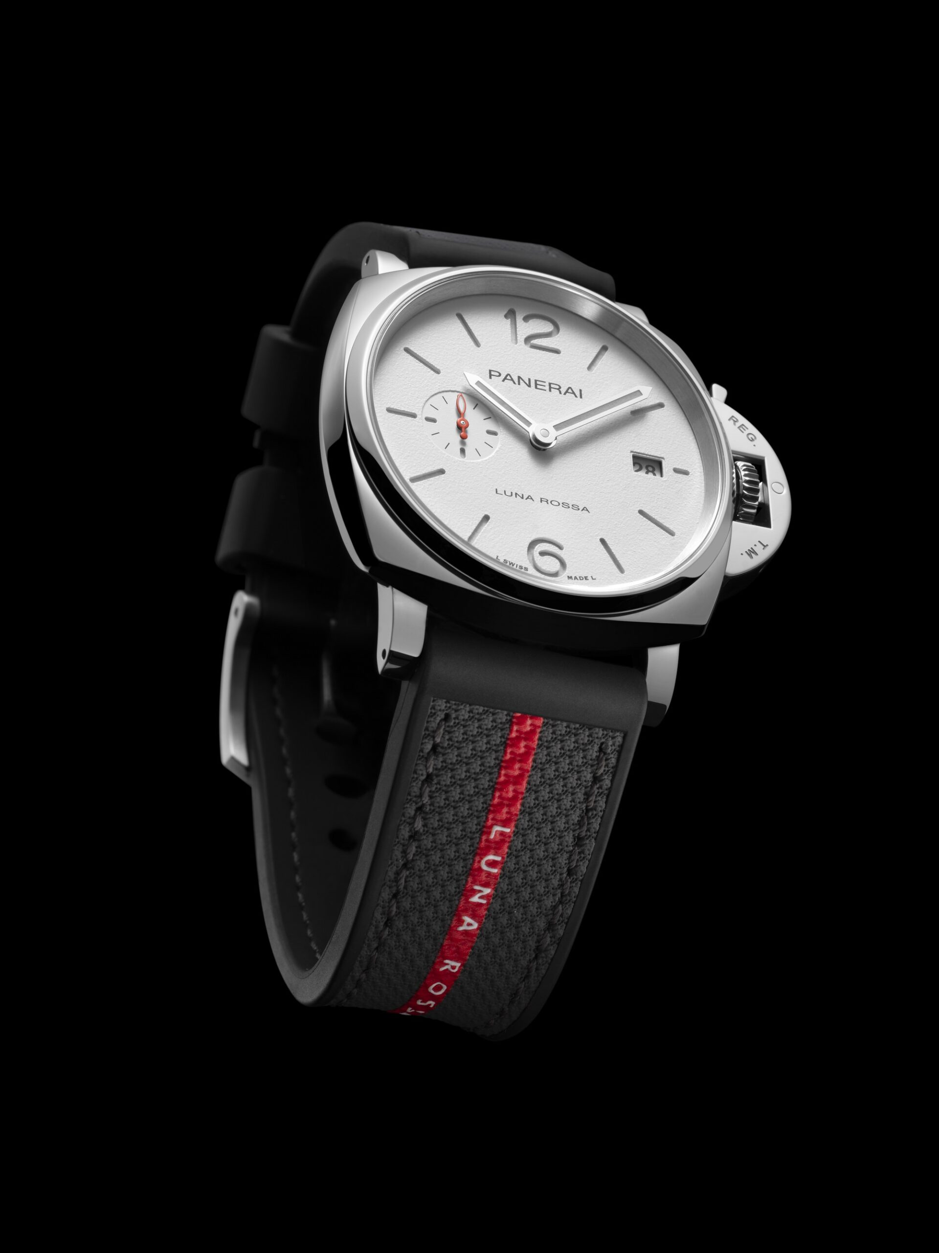 Panerai Luminor Due Luna Rossa - View 3