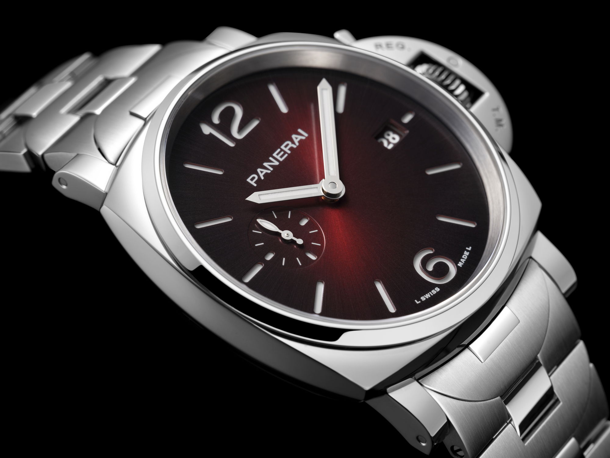 Panerai Luminor Due Metal Bracelet - View 3