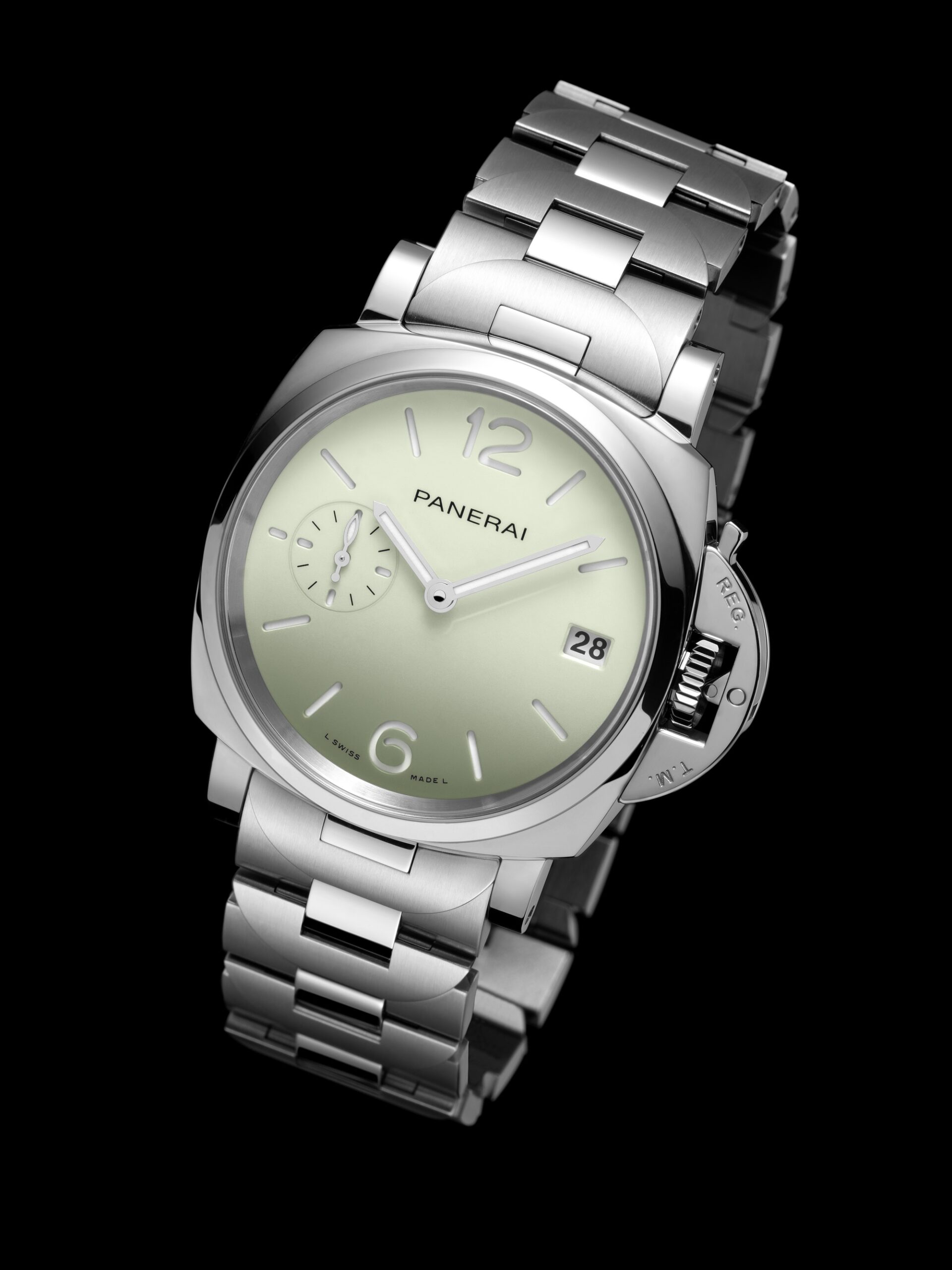 Panerai Luminor Due - View 3