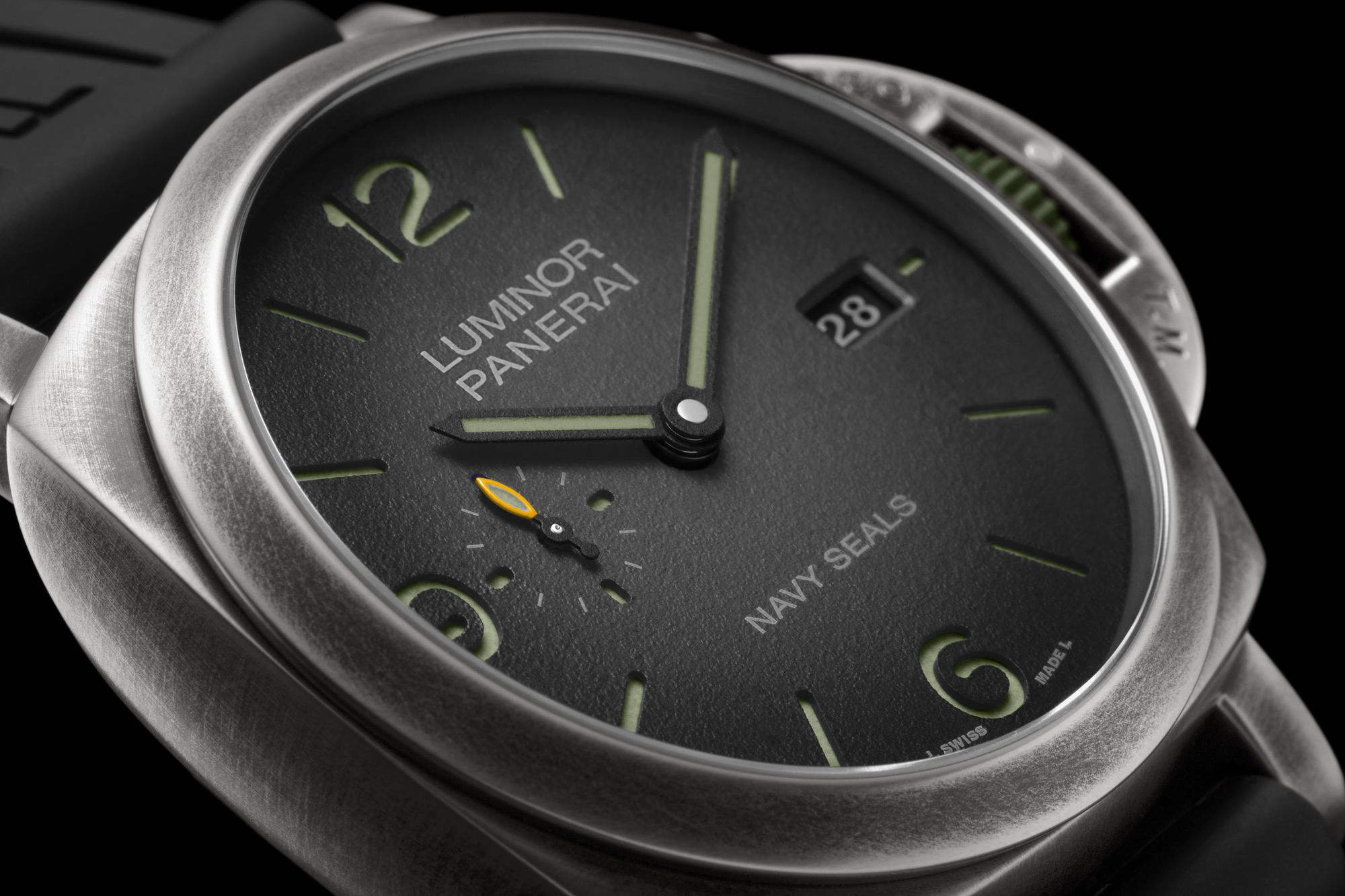 Panerai Luminor Marina Navy SEALs - View 3