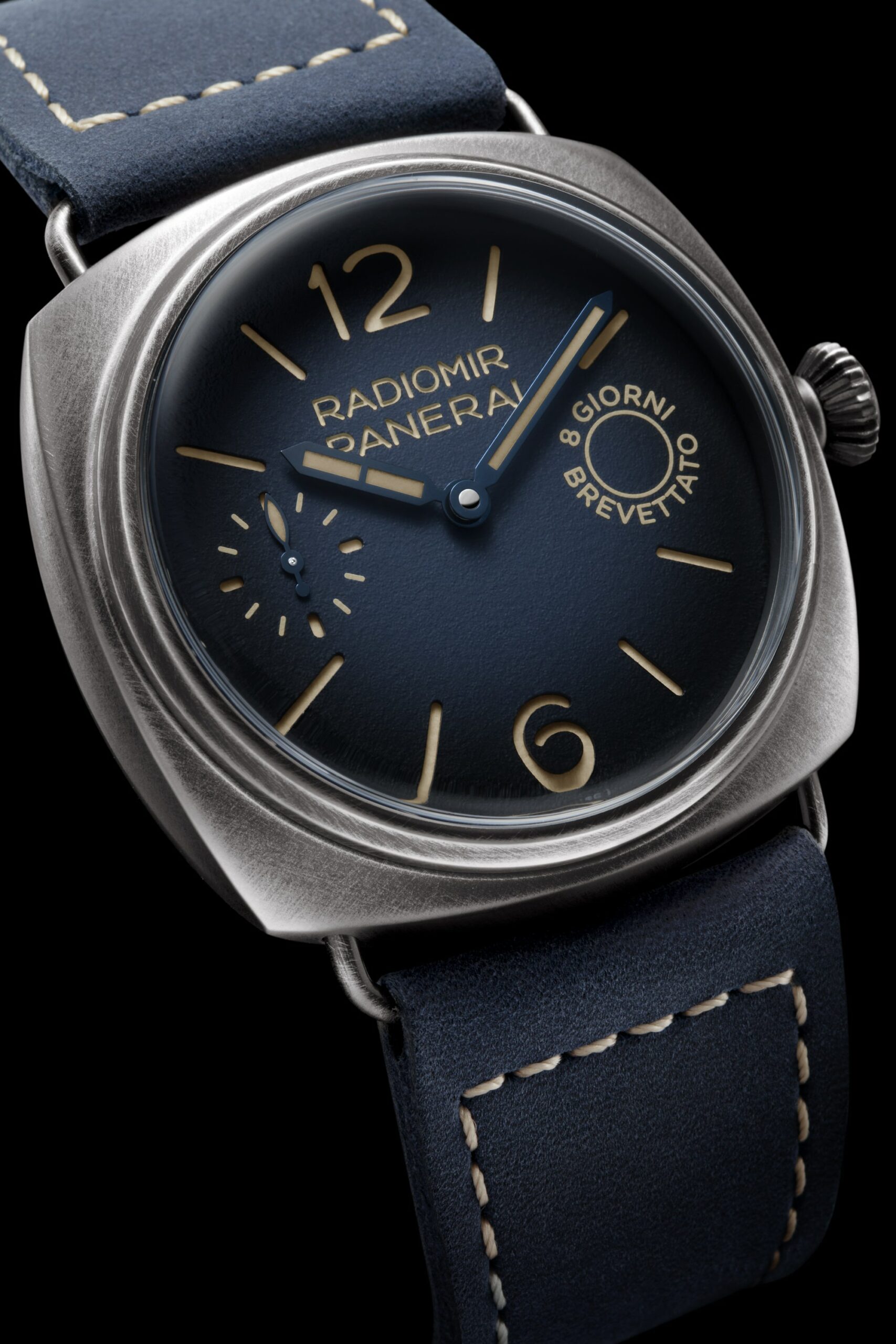 Panerai Radiomir Otto Giorni - View 2