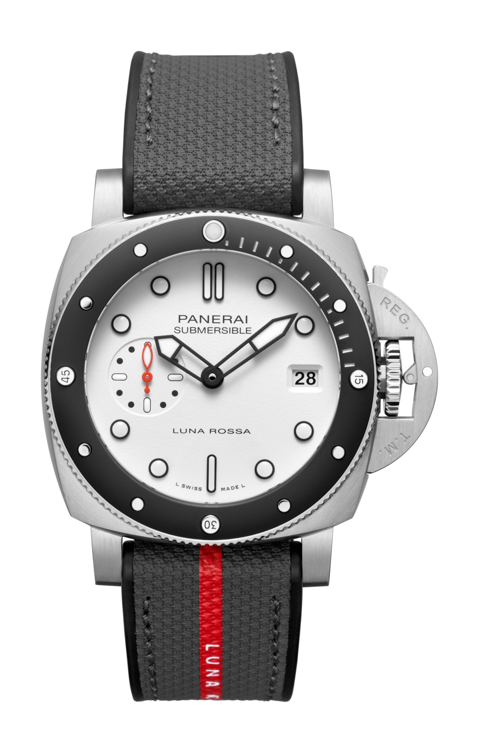 Panerai Submersible Luna Rossa watch