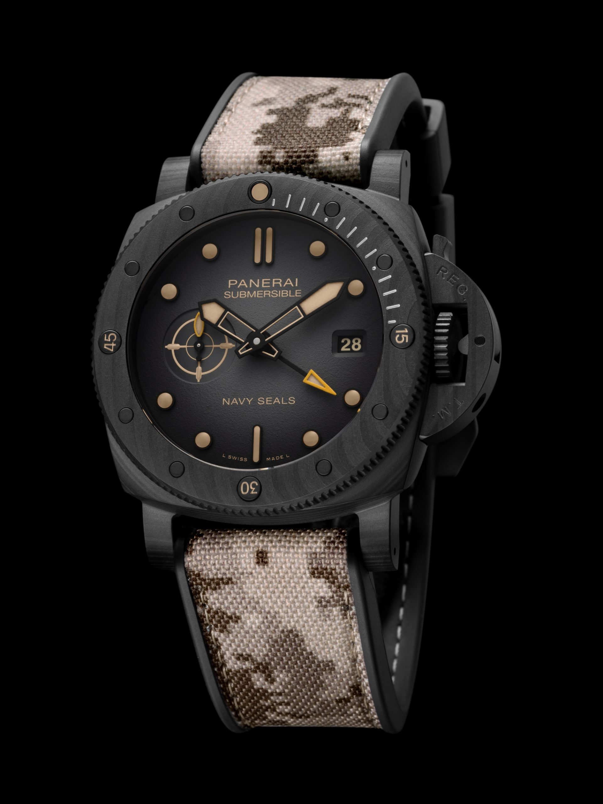 Panerai Submersible QuarantaQuattro GMT Navy SEALs Carbotech - View 2