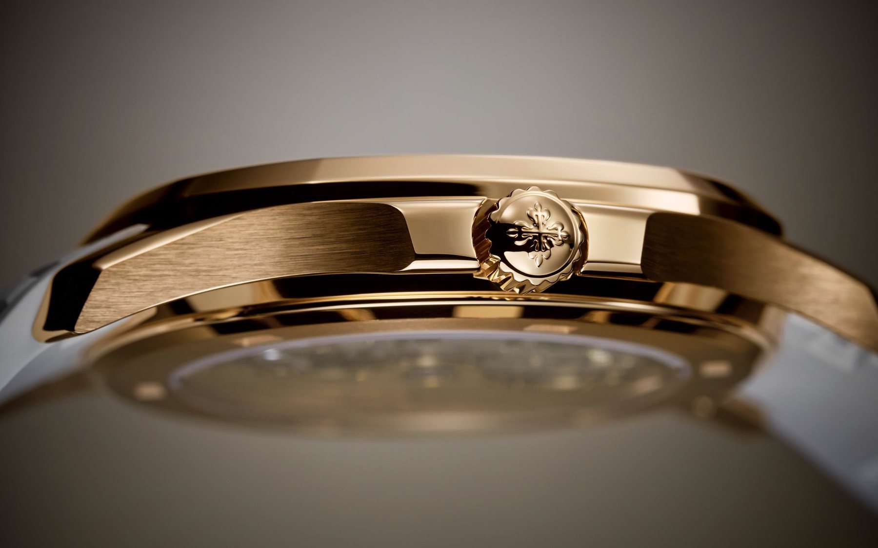 Patek Philippe Aquanaut Luce - View 3