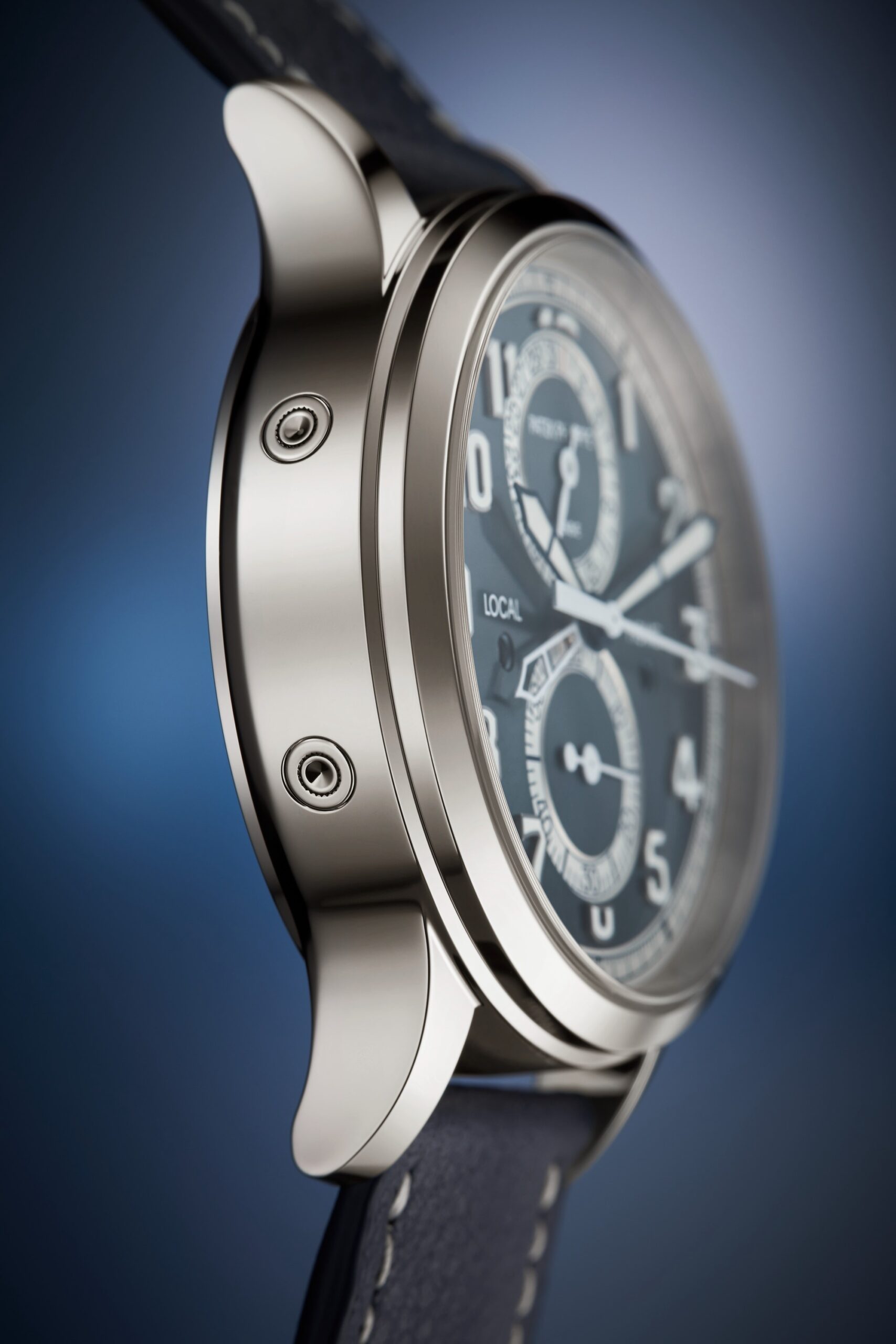 Patek Philippe Calatrava Pilot Travel Time Chronograph - View 3