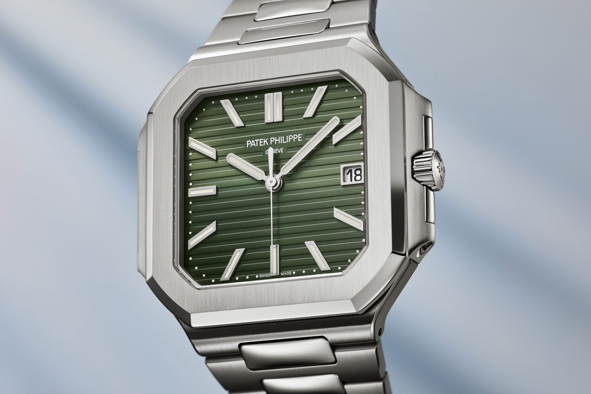 Patek Philippe Cubitus Date Sweep Seconds - View 2