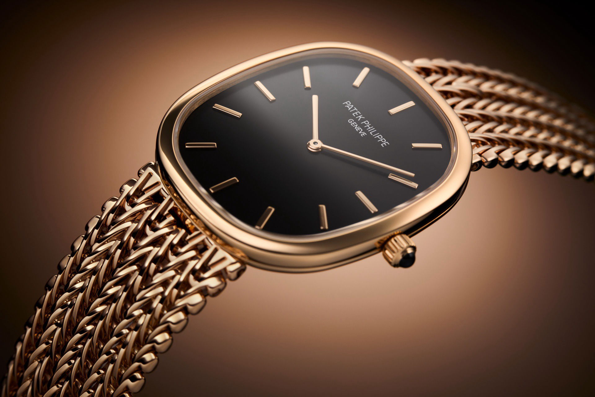 Patek Philippe Golden Ellipse - View 2