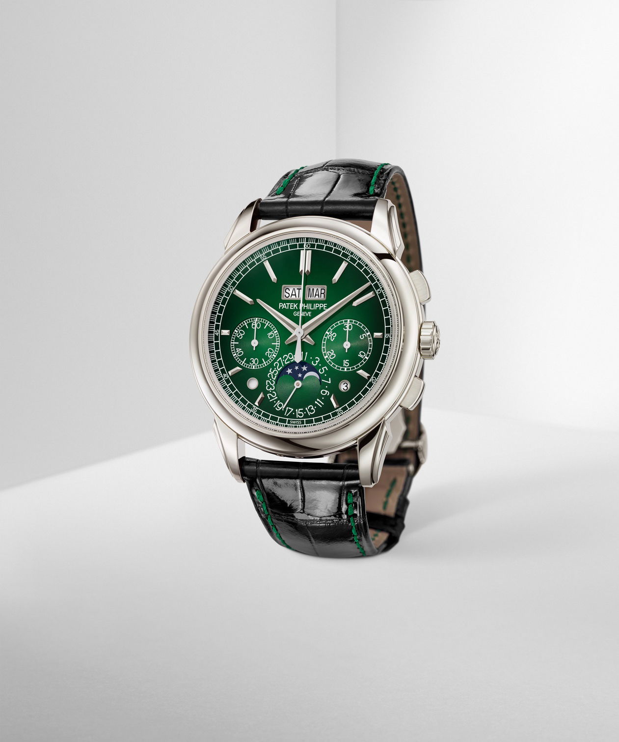 Patek Philippe Grand Complications 5270P - View 2