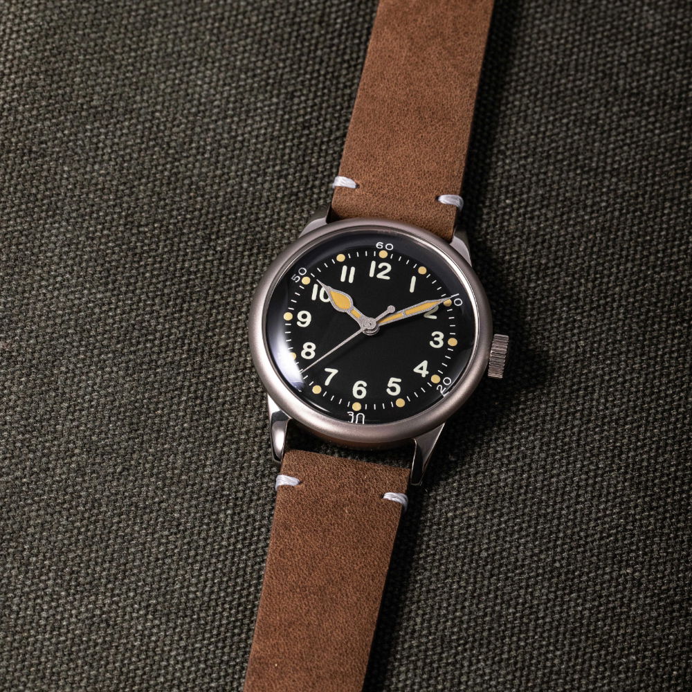 Praesidus Service Watch – Black Leather - View 3