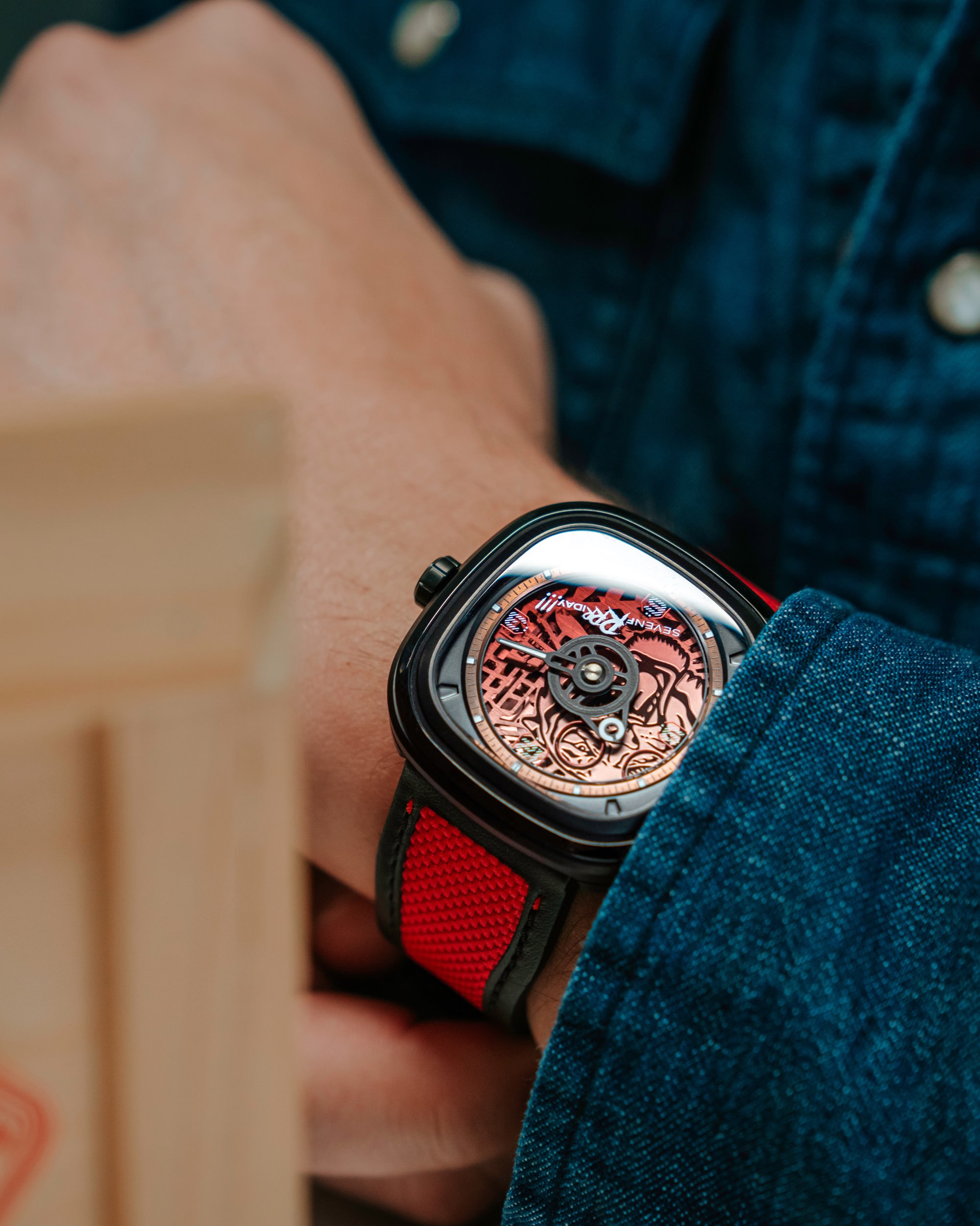 SevenFriday T3/04 Red Tiger - View 3