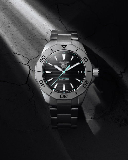 TAG Heuer Aquaracer Professional 200 Solargraph - View 2