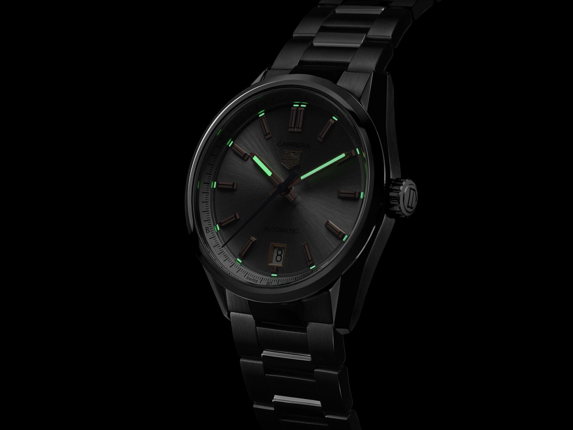 TAG Heuer Carrera Date - View 2