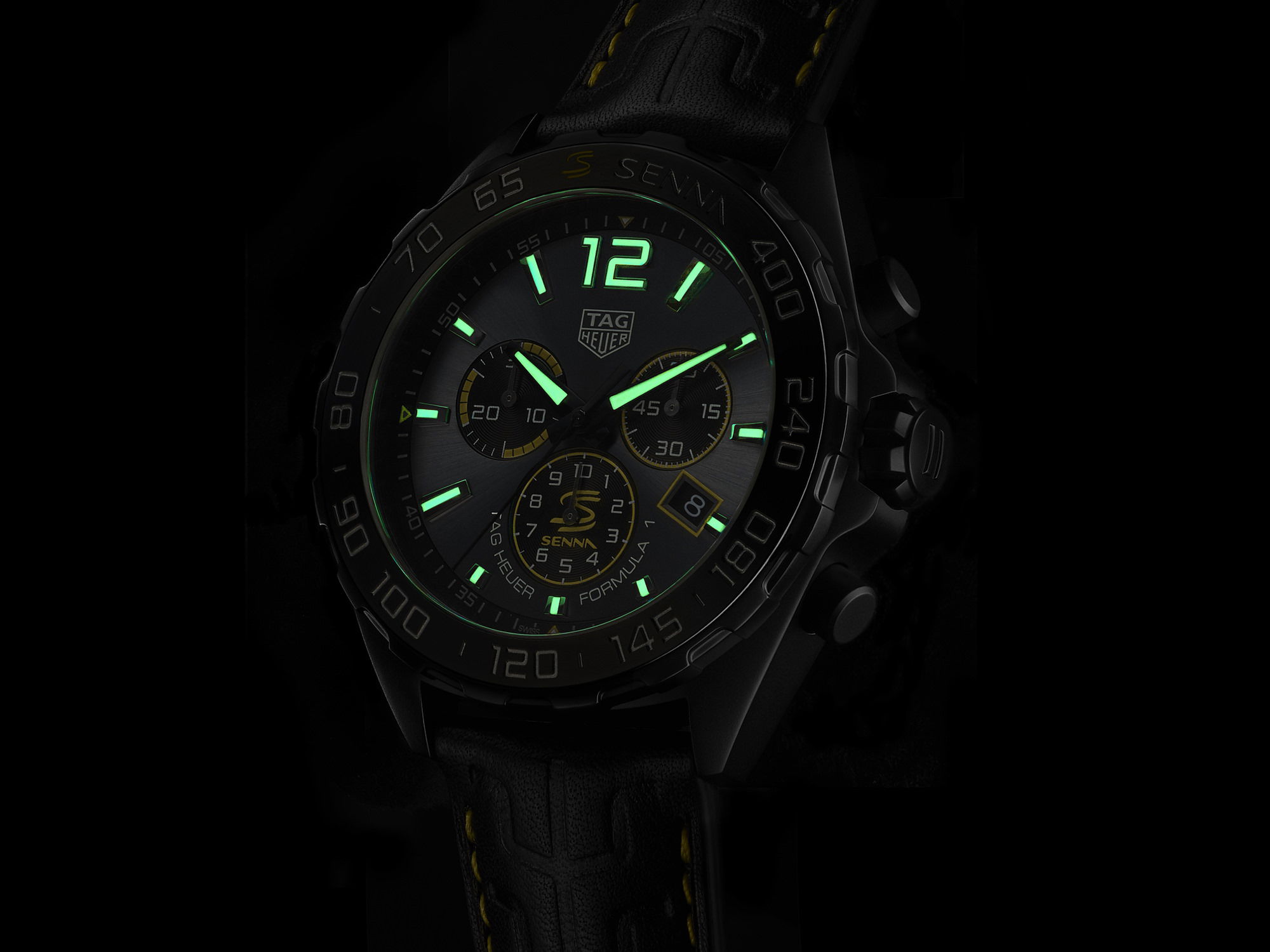 TAG Heuer Formula 1 Senna Special Edition - View 3