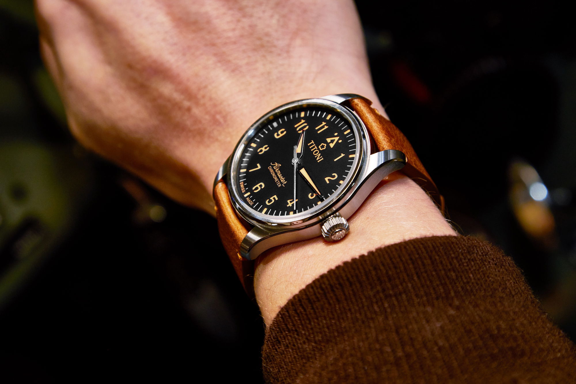 Titoni Airmaster Pilot Titan - View 2