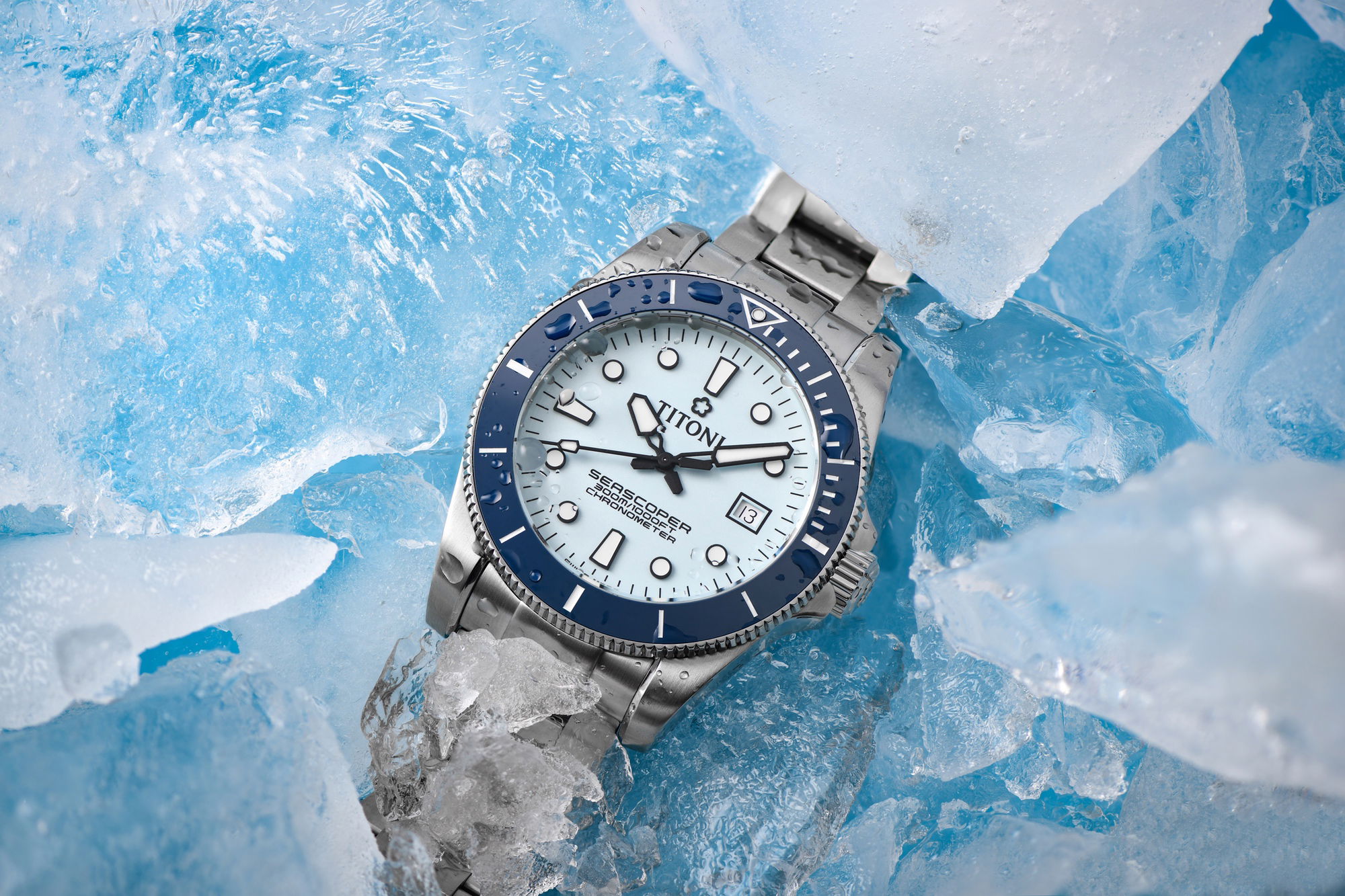 Titoni Seascoper 300 Ice Blue - View 3