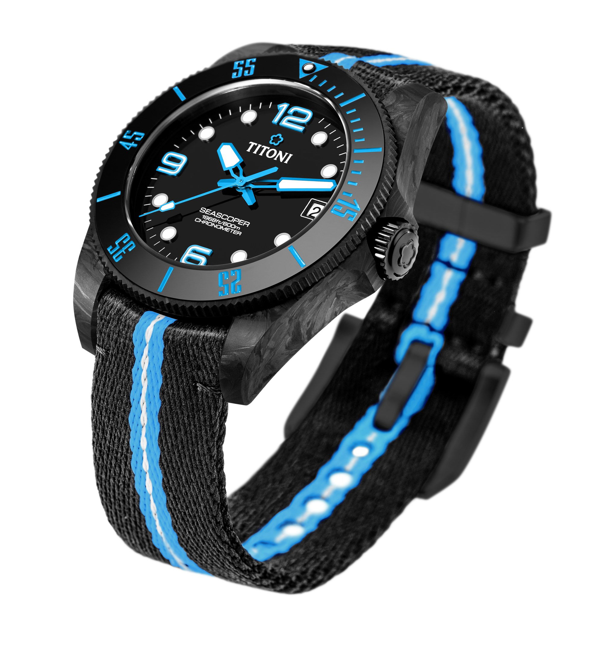 Titoni Seascoper 600 Carbon Tech - View 3