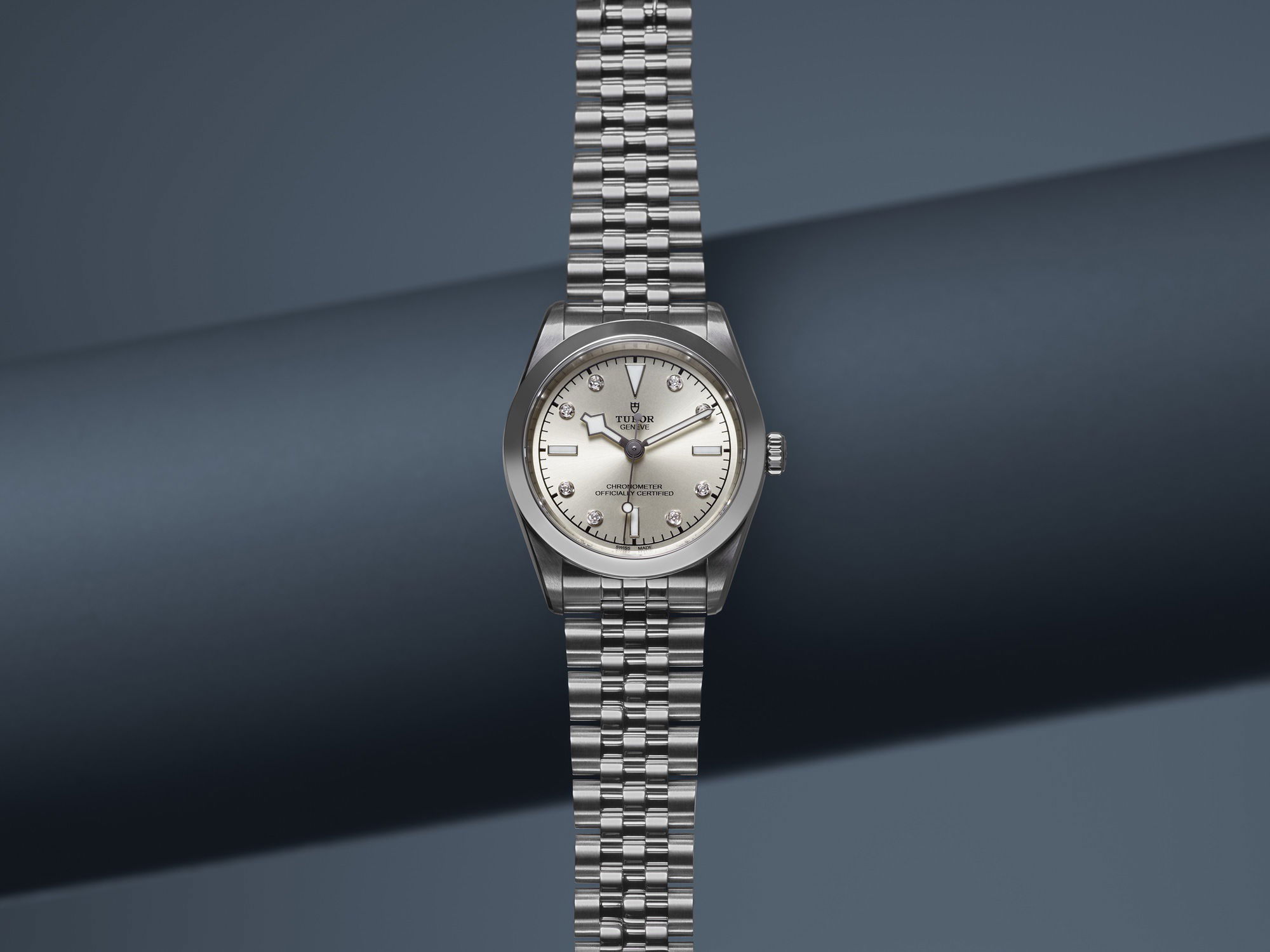 TUDOR Black Bay 31 - View 3