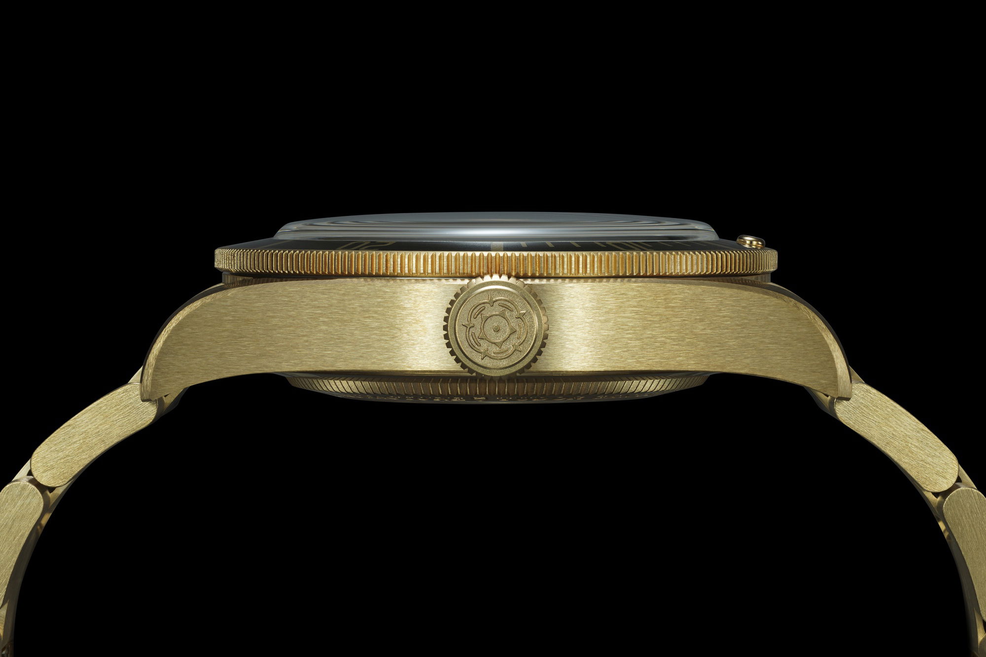TUDOR Black Bay 58 18K - View 3