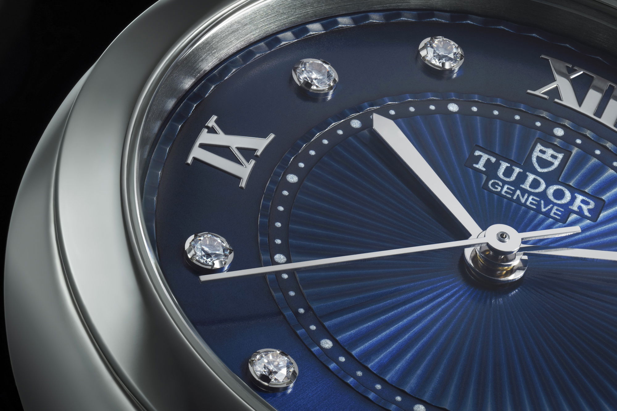 TUDOR Clair de Rose - View 3