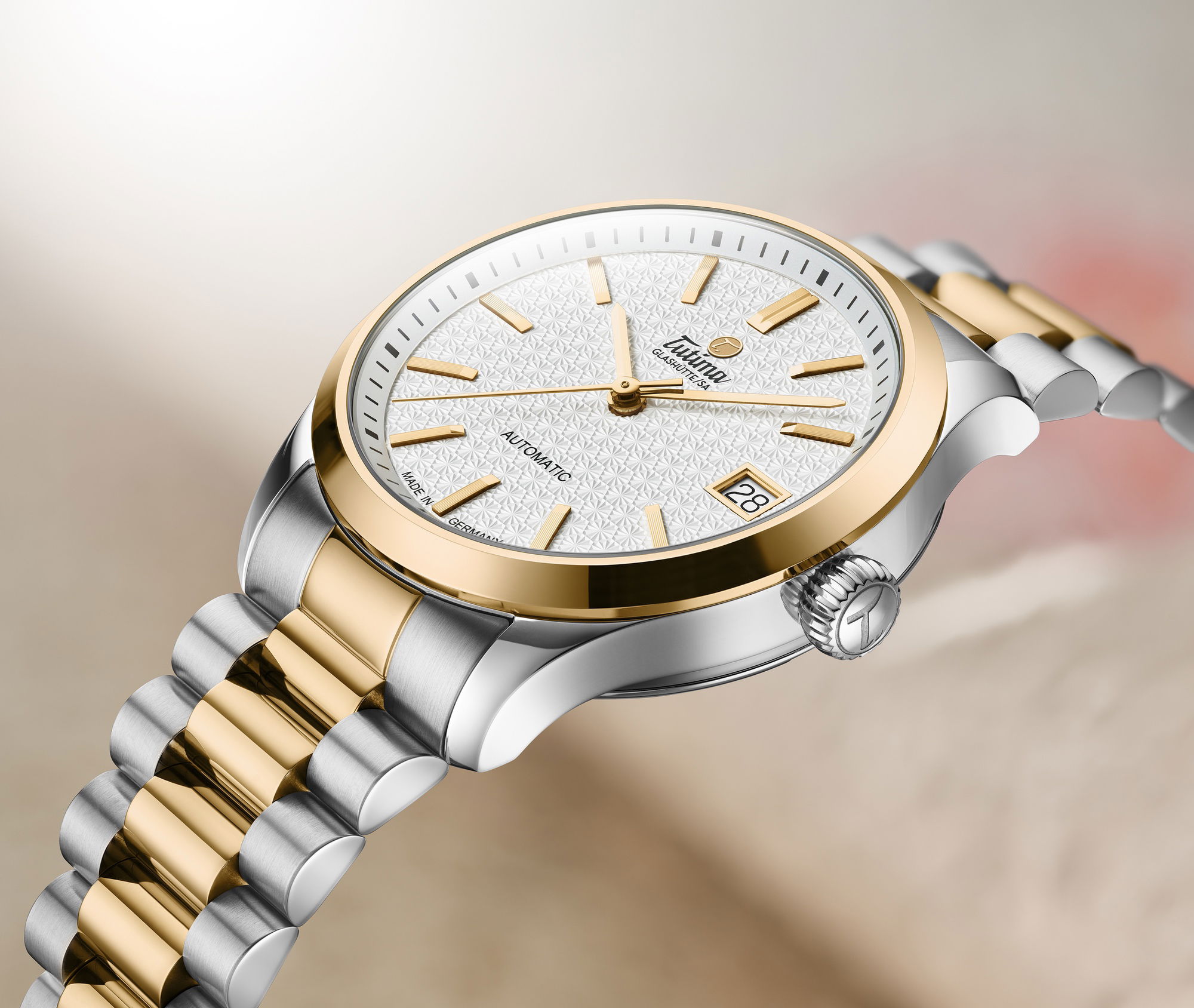 Tutima Glashütte Sky Lady - View 2