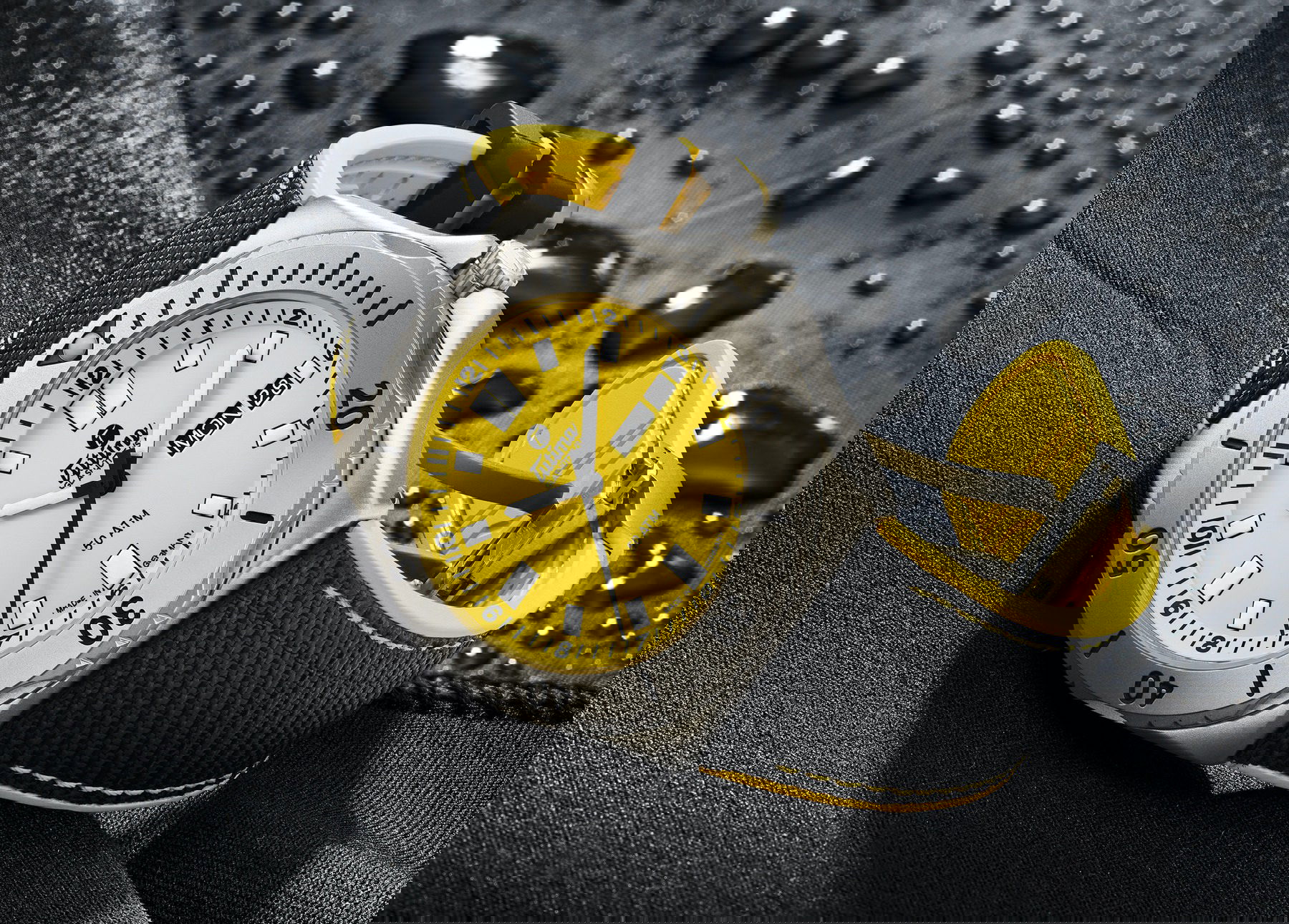 Tutima Glashütte M2 Seven Seas - View 3